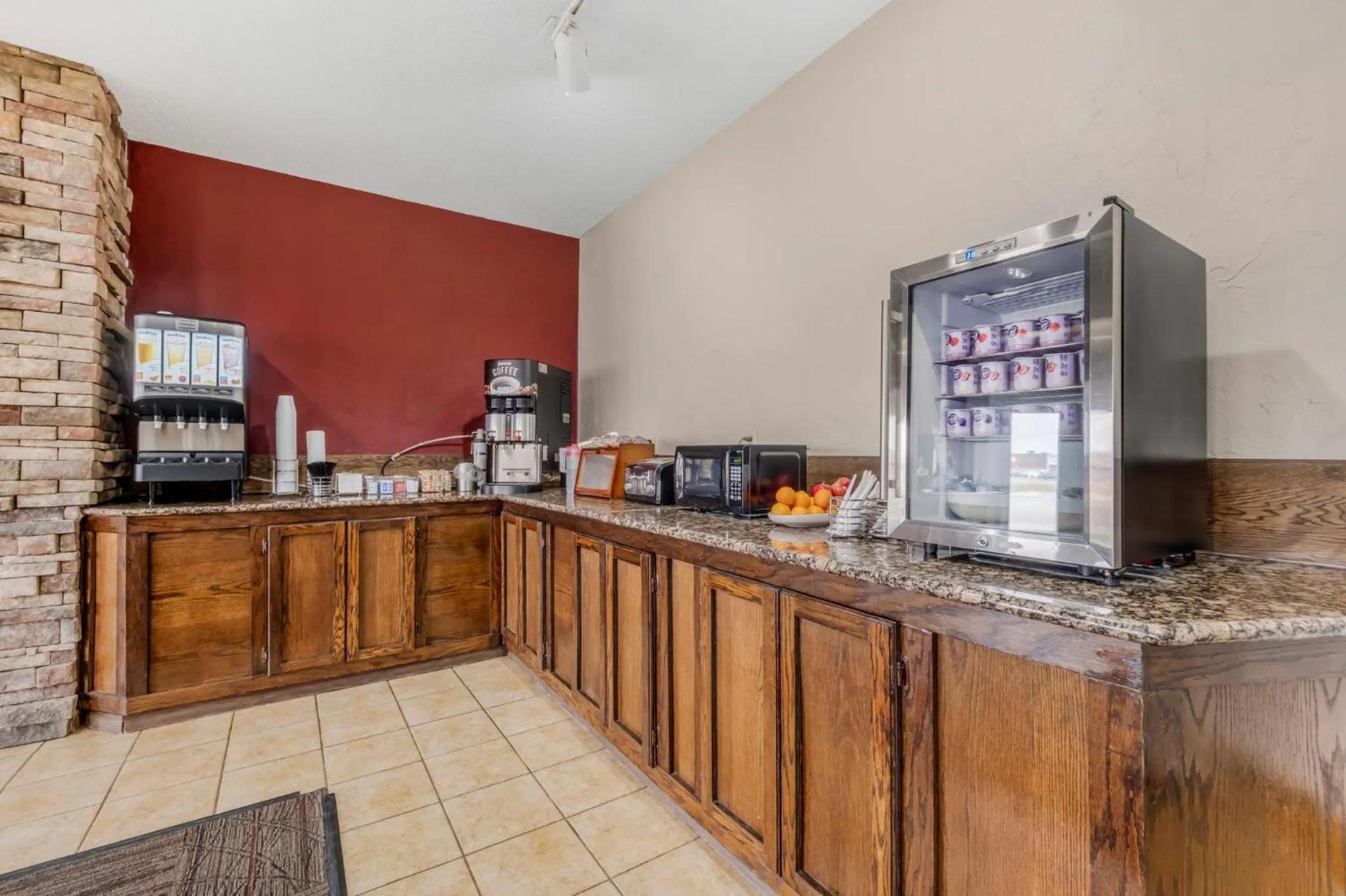 Breakfast in Red Roof Inn Dumas