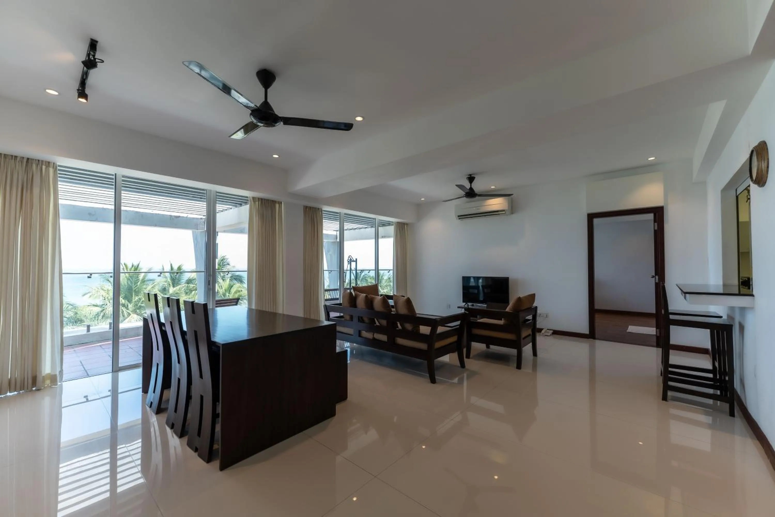 Oceanfront Condominium - Nilaveli