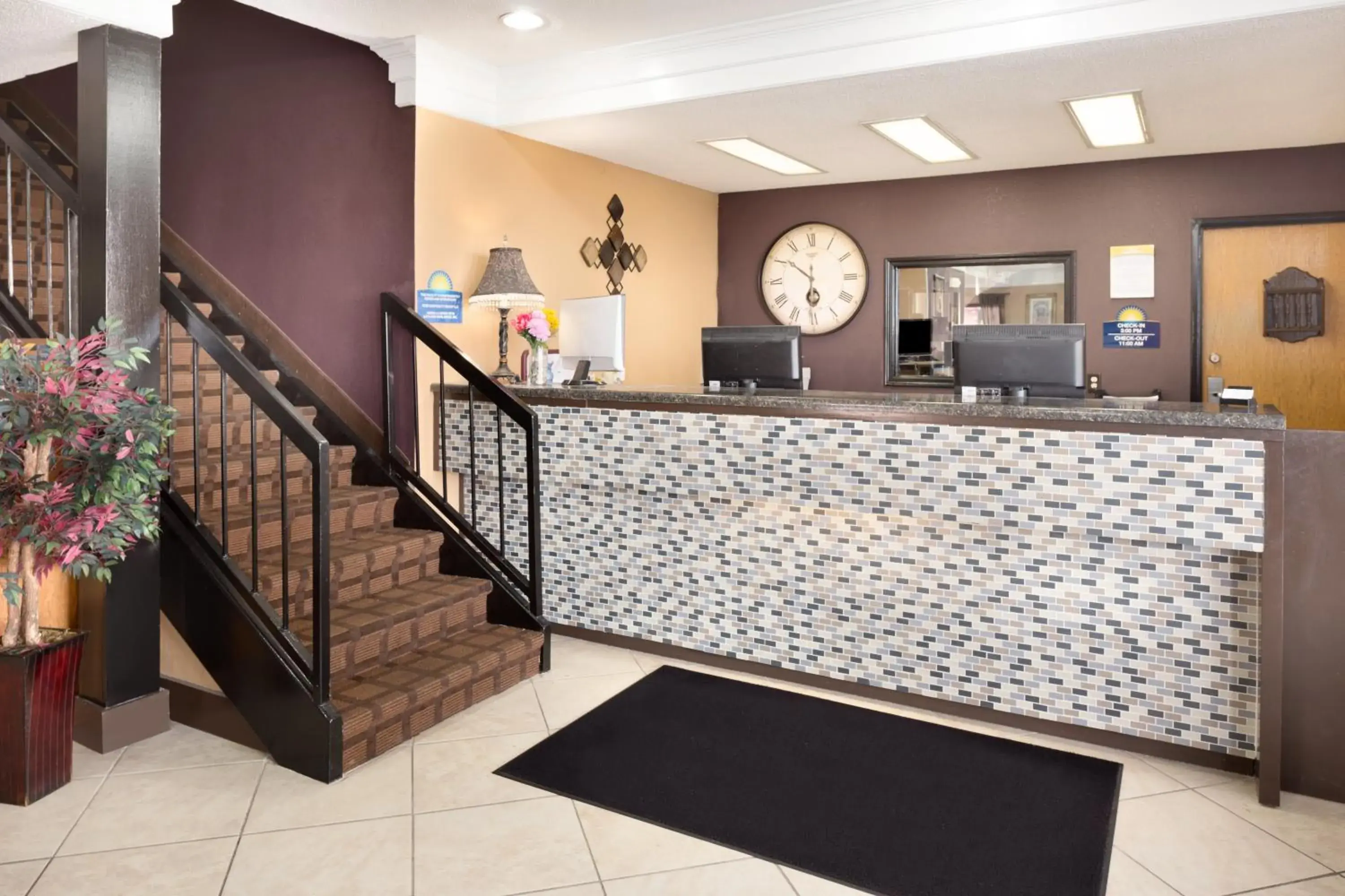 Lobby or reception in Days Inn by Wyndham Anderson IN Lobby or reception in Days Inn by Wyndham Anderson IN