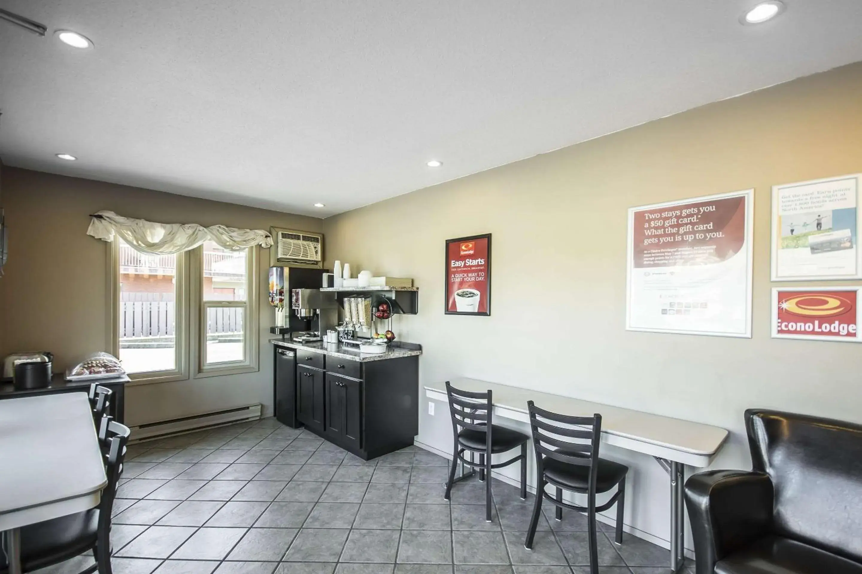 Restaurant/places to eat in Econo Lodge Restaurant/places to eat in Econo Lodge