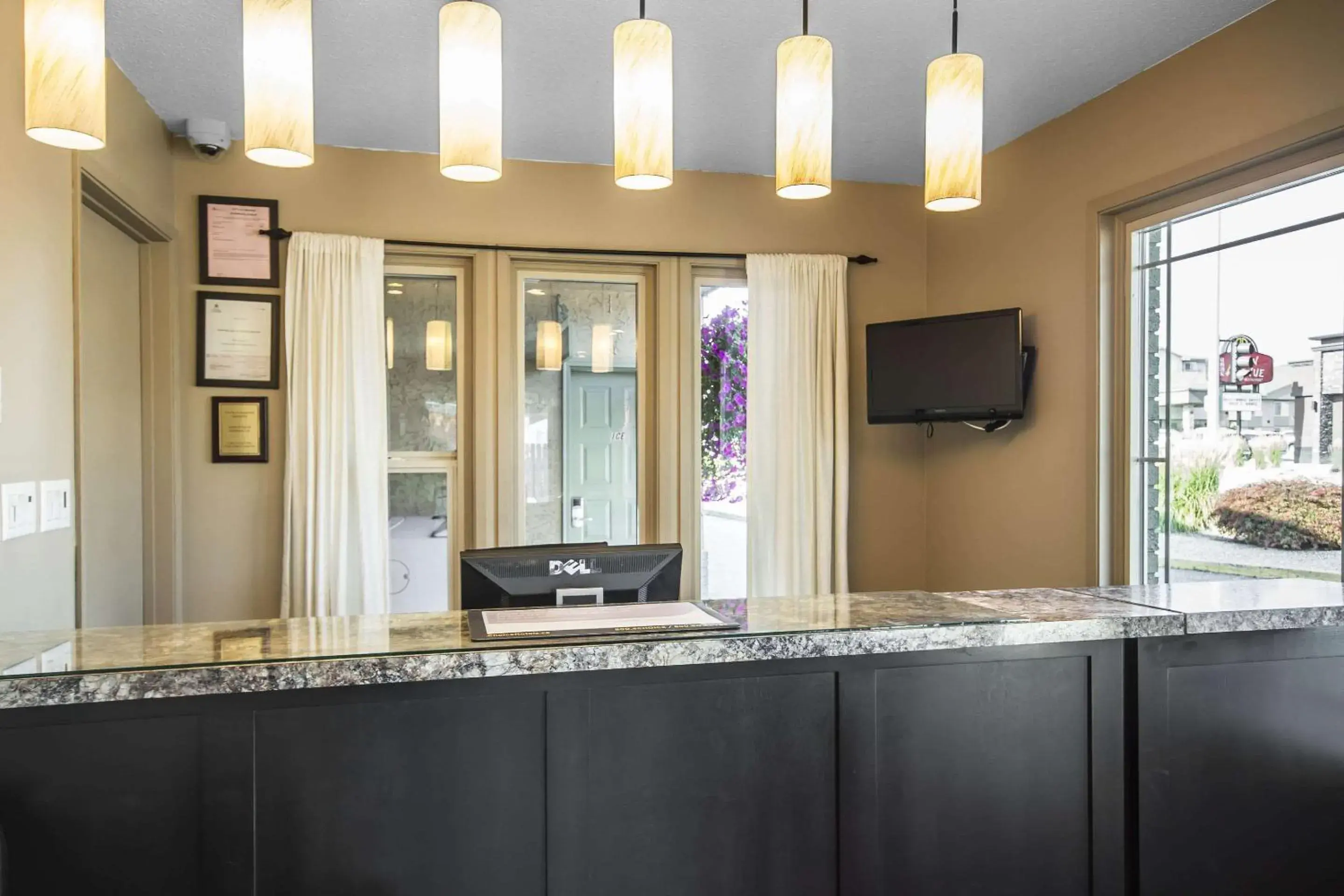 Lobby or reception in Econo Lodge Lobby or reception in Econo Lodge