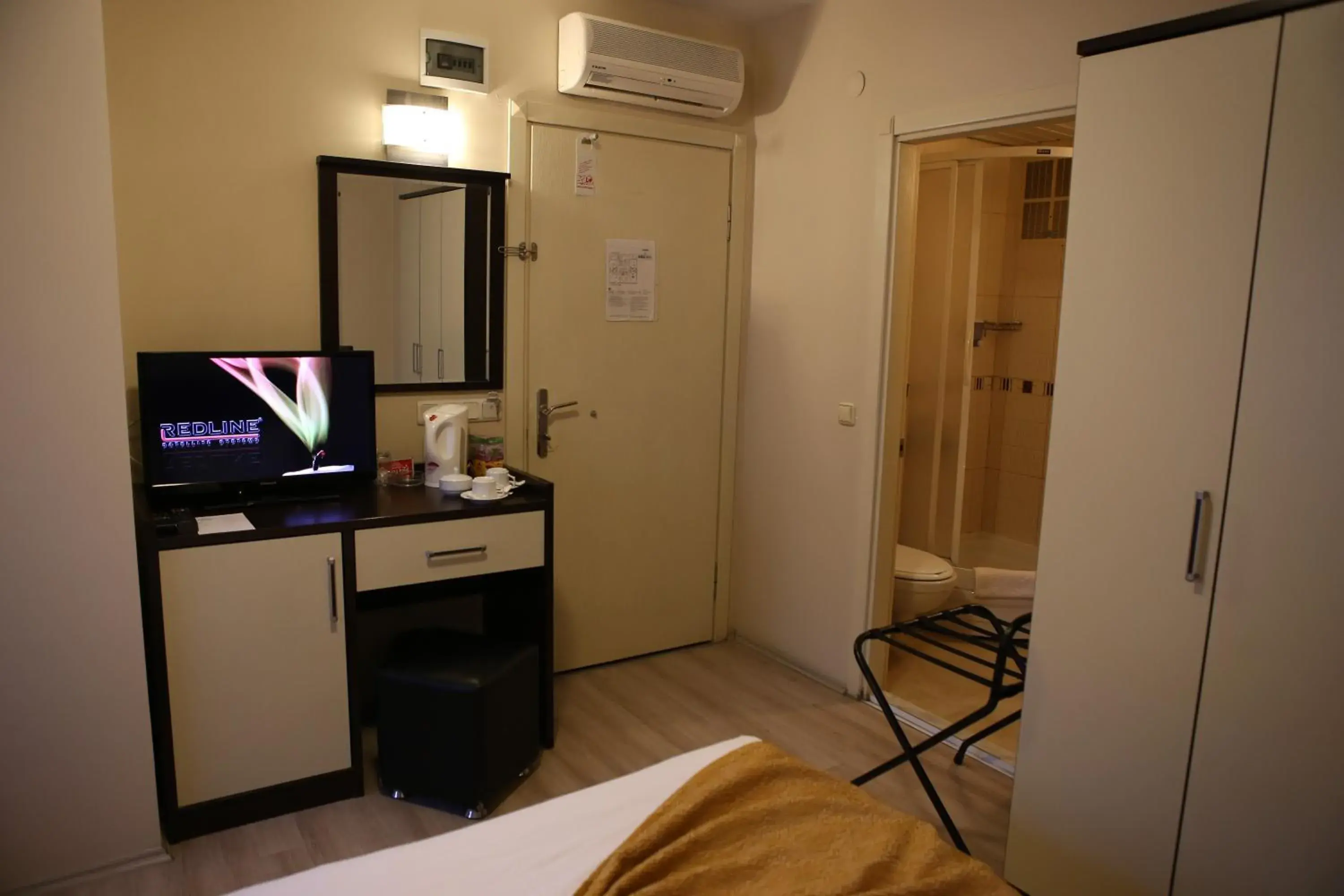 Bed in Boğaz Otel Bed in Boğaz Otel