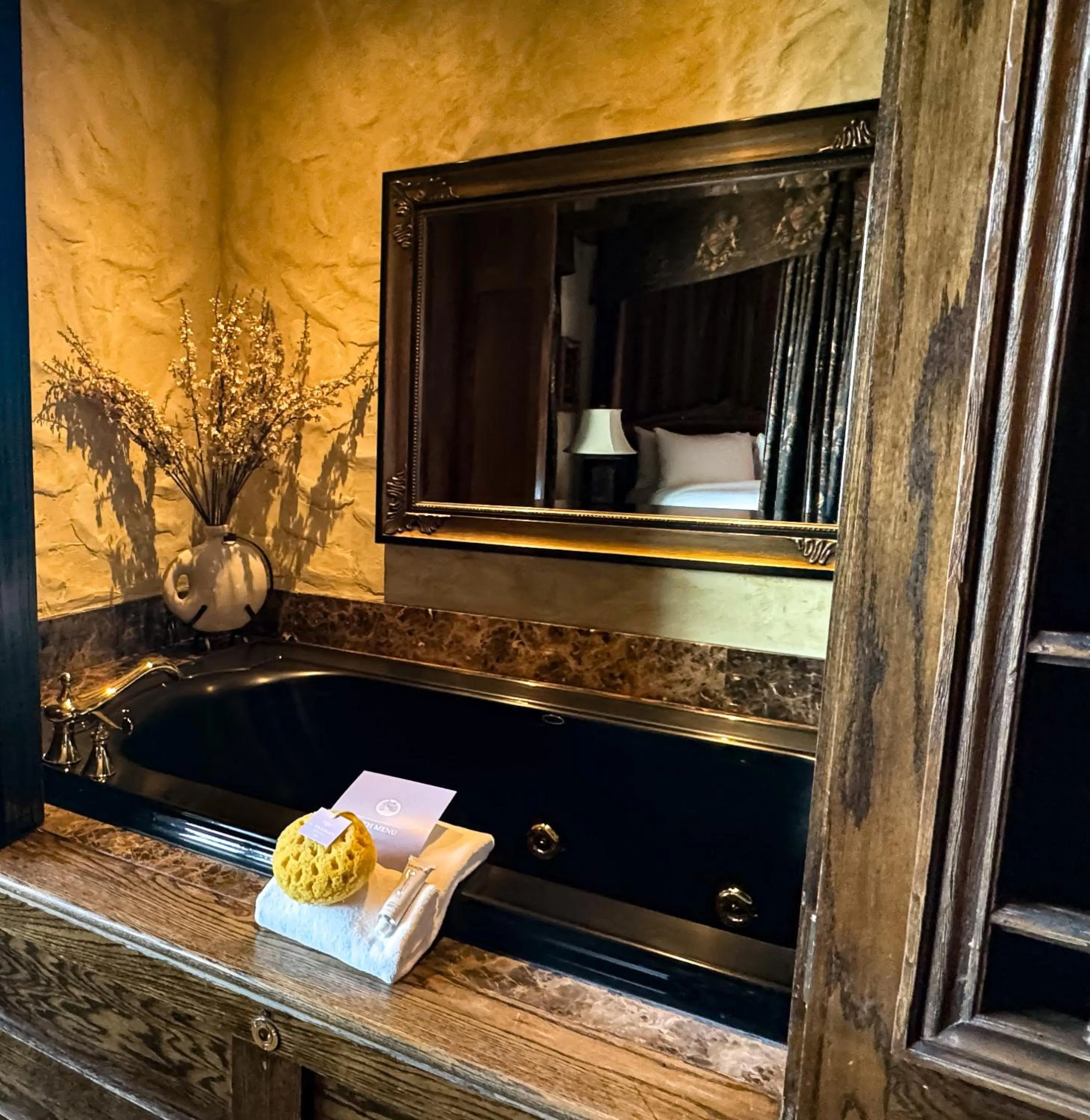 Bath in The Chanler at Cliff Walk