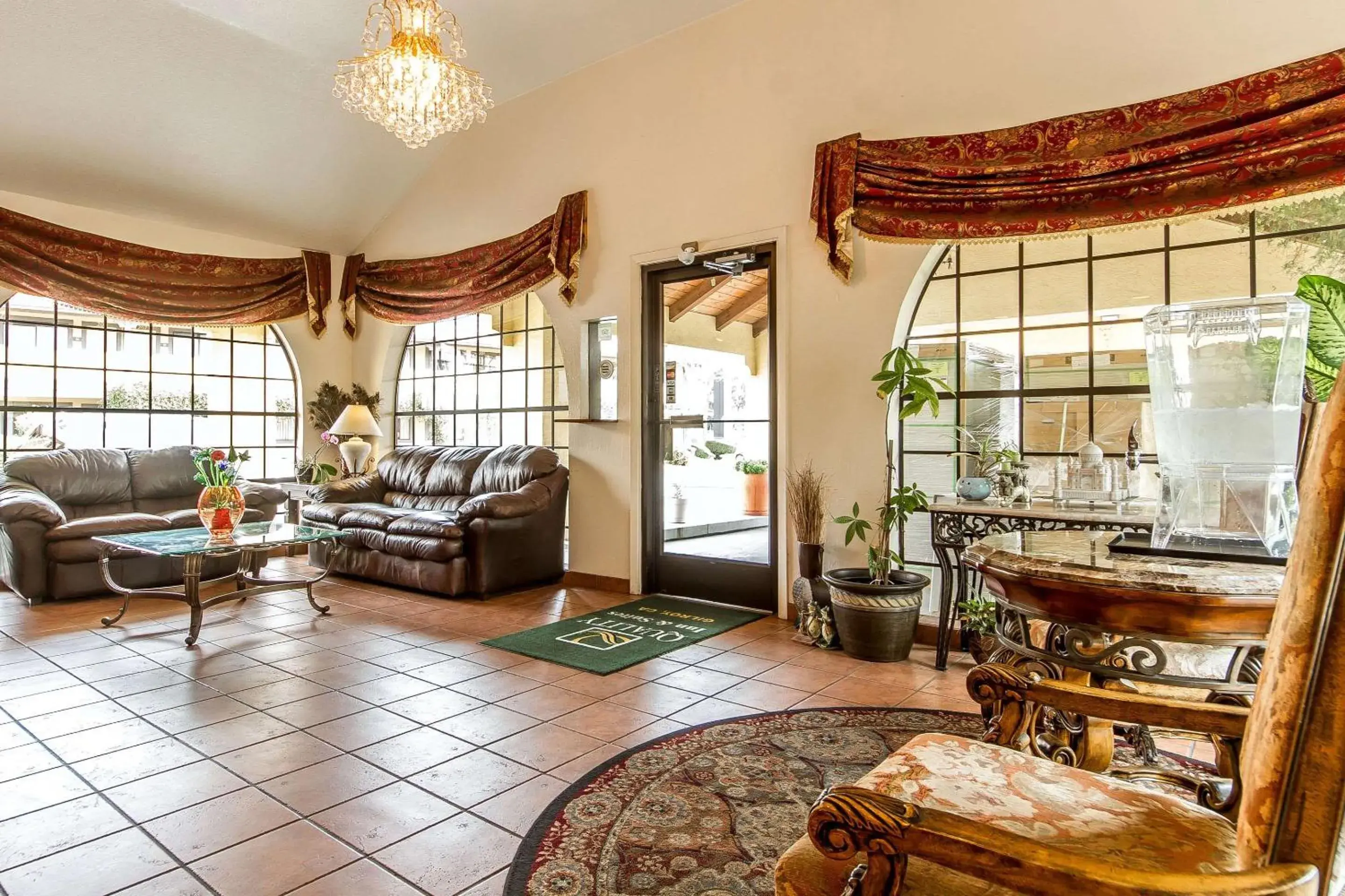 Lobby or reception in Quality Inn & Suites Gilroy Lobby or reception in Quality Inn & Suites Gilroy