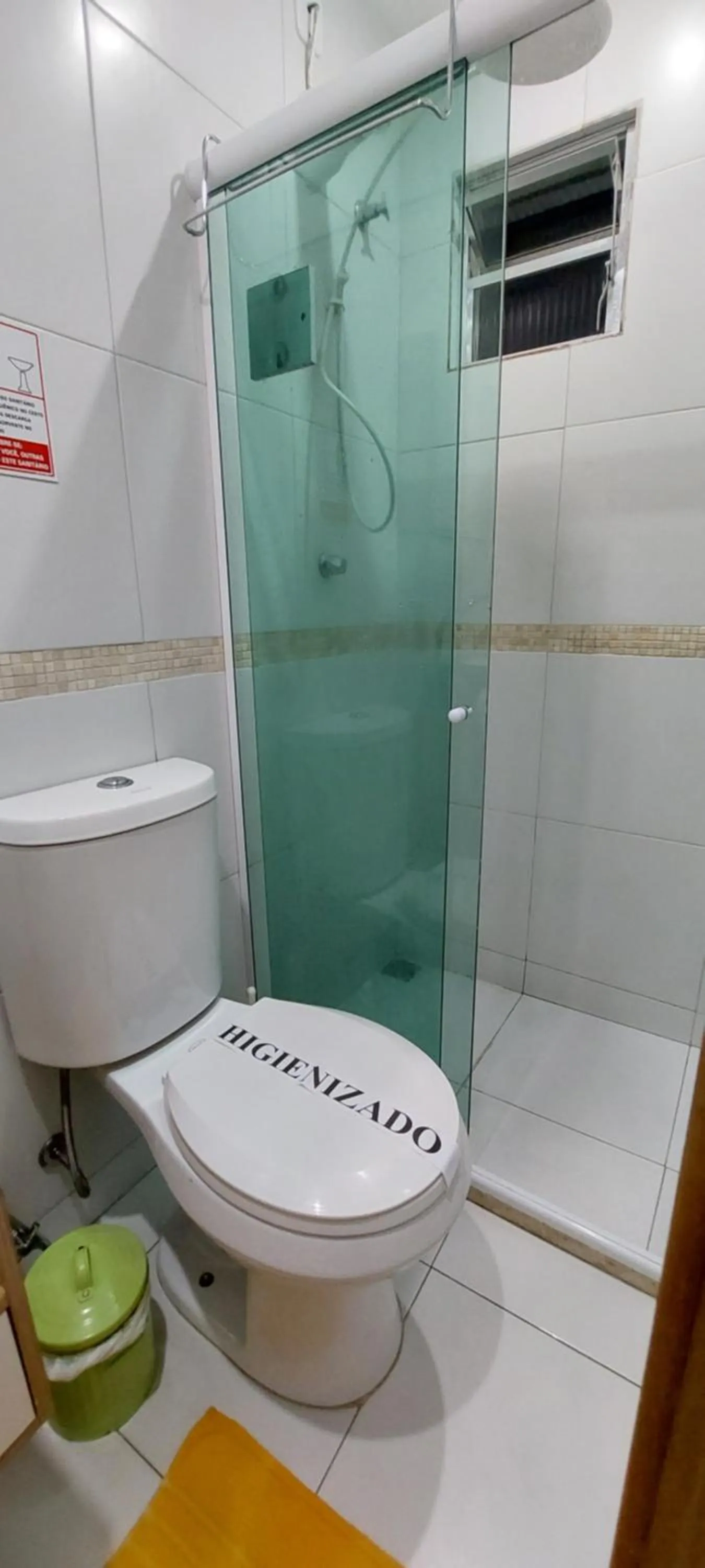 Shower in Hotel Casa Bonita