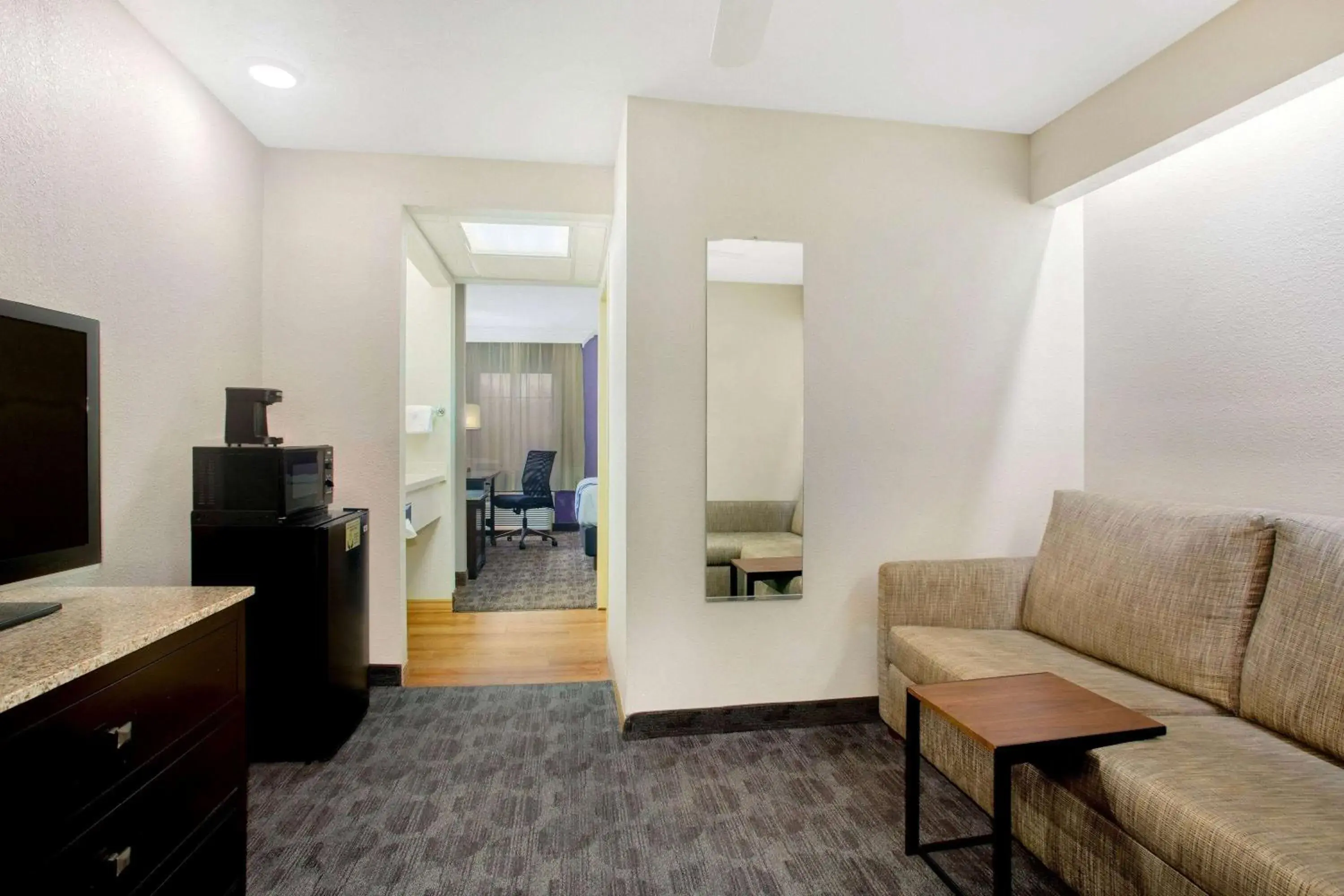 King Suite - Non-Smoking in La Quinta by Wyndham Springfield South King Suite - Non-Smoking in La Quinta by Wyndham Springfield South