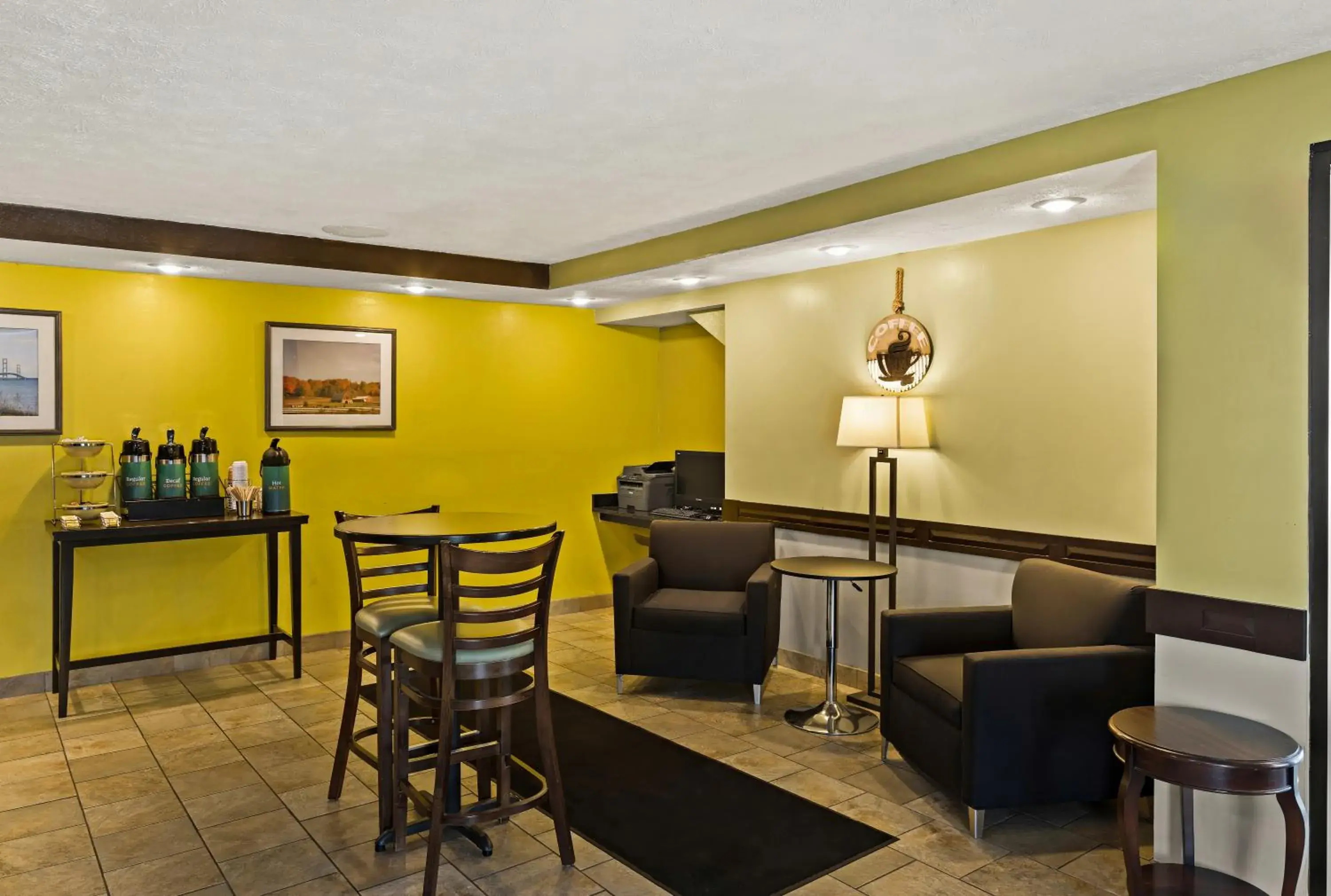 Lobby or reception in Quality Inn Traverse City Lobby or reception in Quality Inn Traverse City