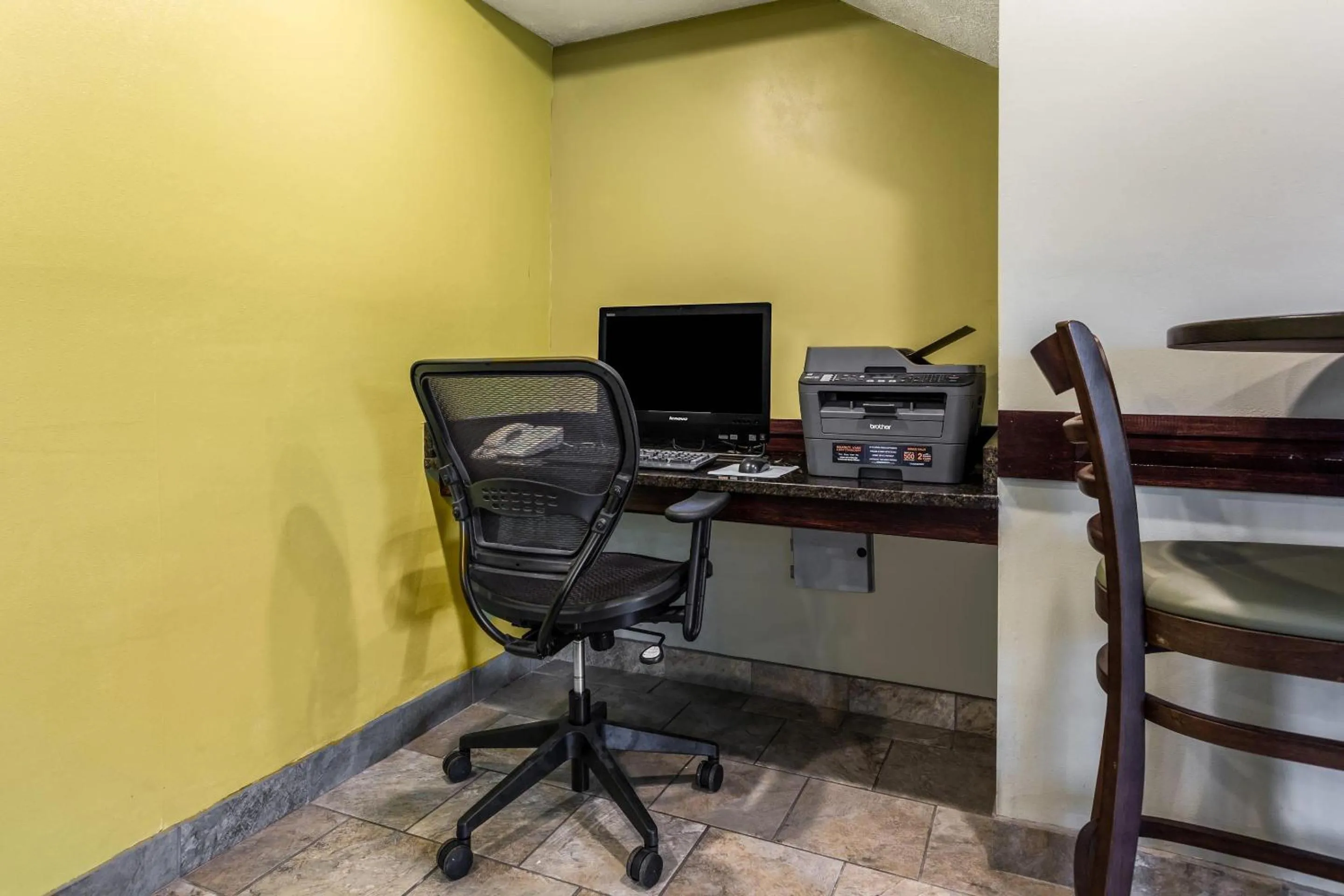 Business facilities in Quality Inn Traverse City