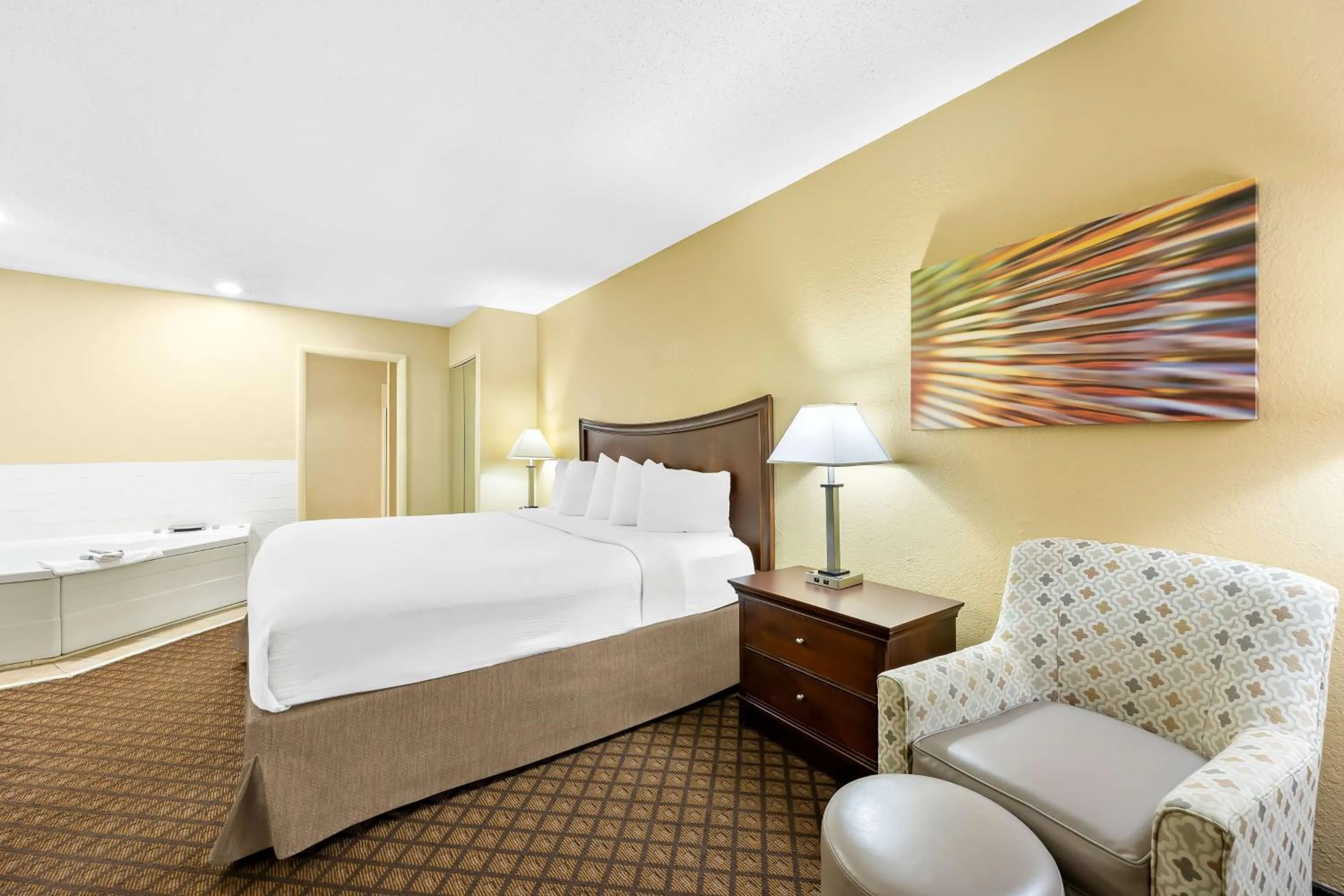 Bedroom, Bed in Best Western Coach House