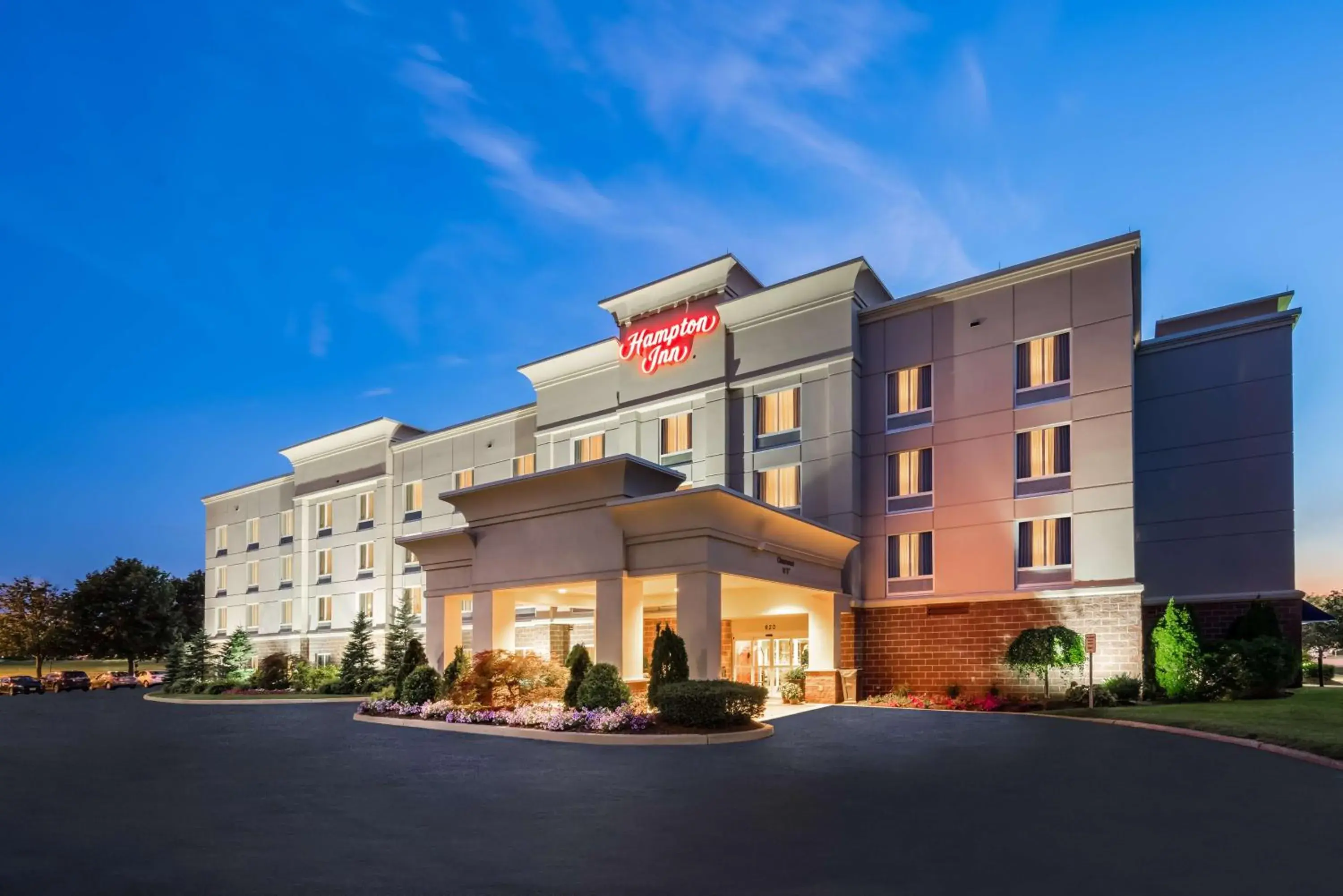 Property building in Hampton Inn Clifton Park Property building in Hampton Inn Clifton Park