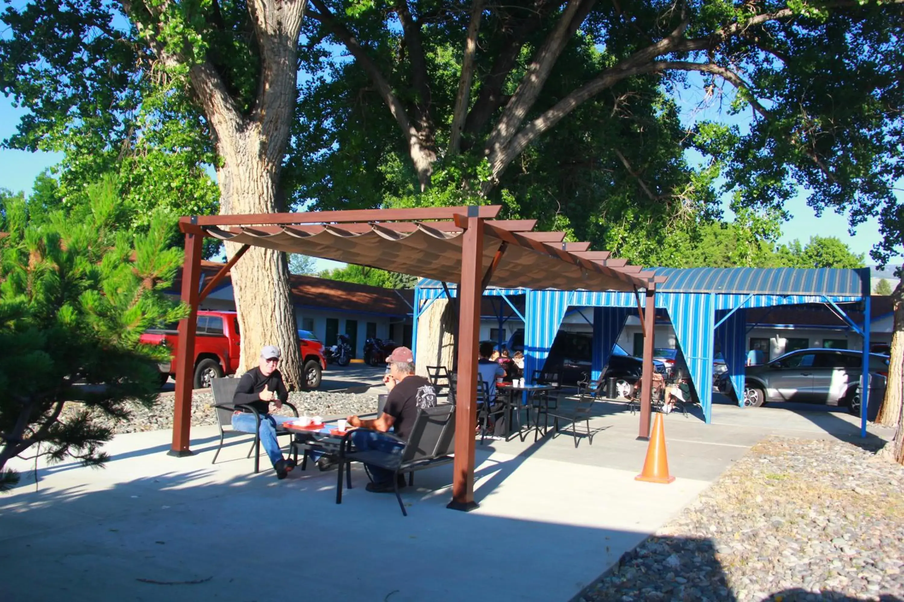 Sunrise Motor Inn Sunrise Motor Inn