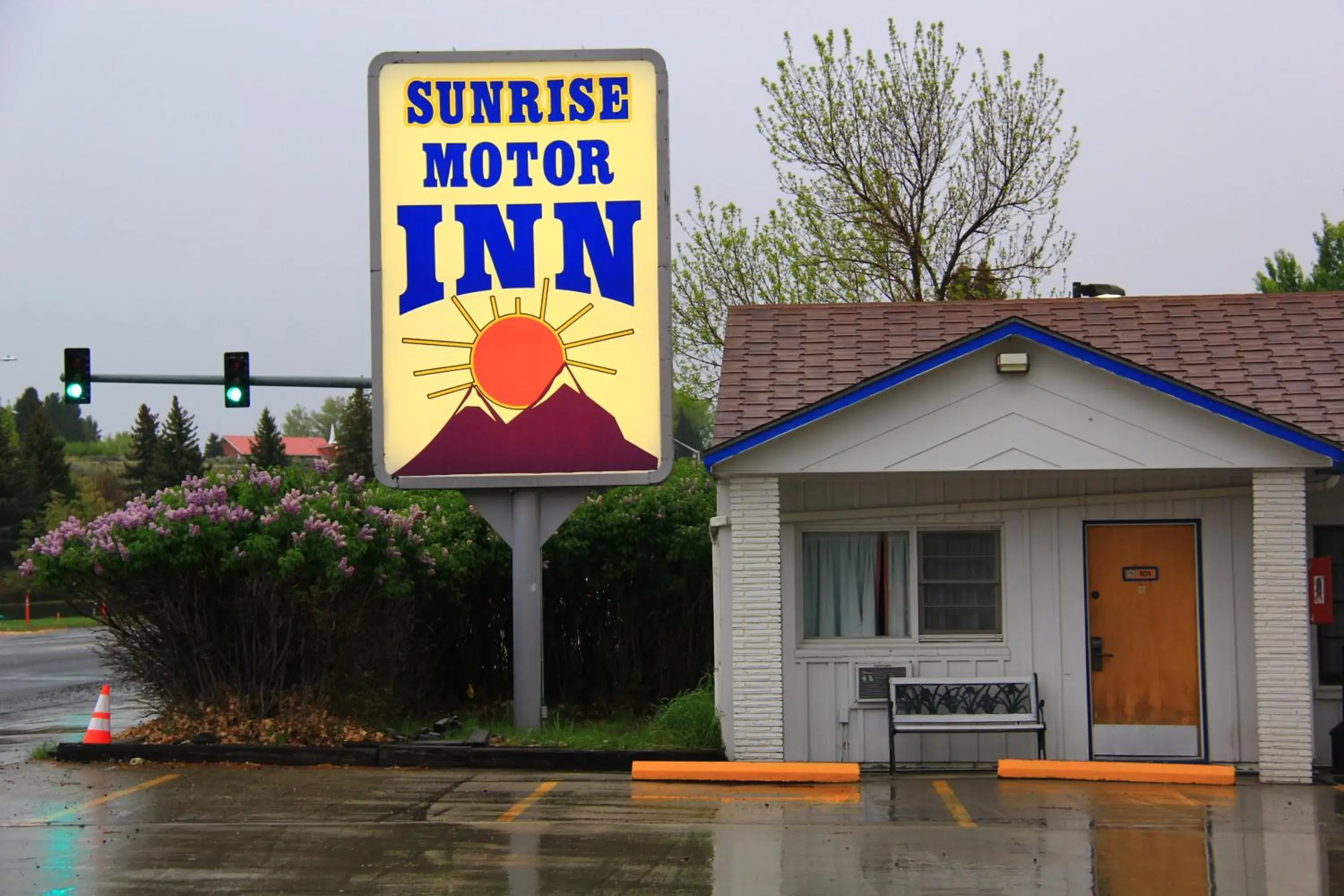 Facade/entrance in Sunrise Motor Inn Facade/entrance in Sunrise Motor Inn