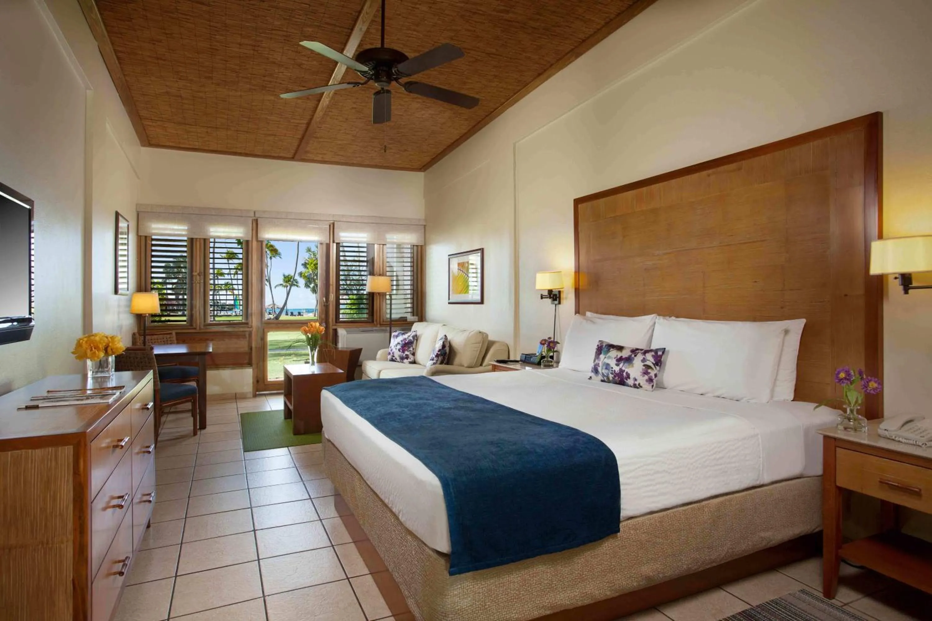 Photo of the whole room, Bed in Copamarina Beach Resort & Spa