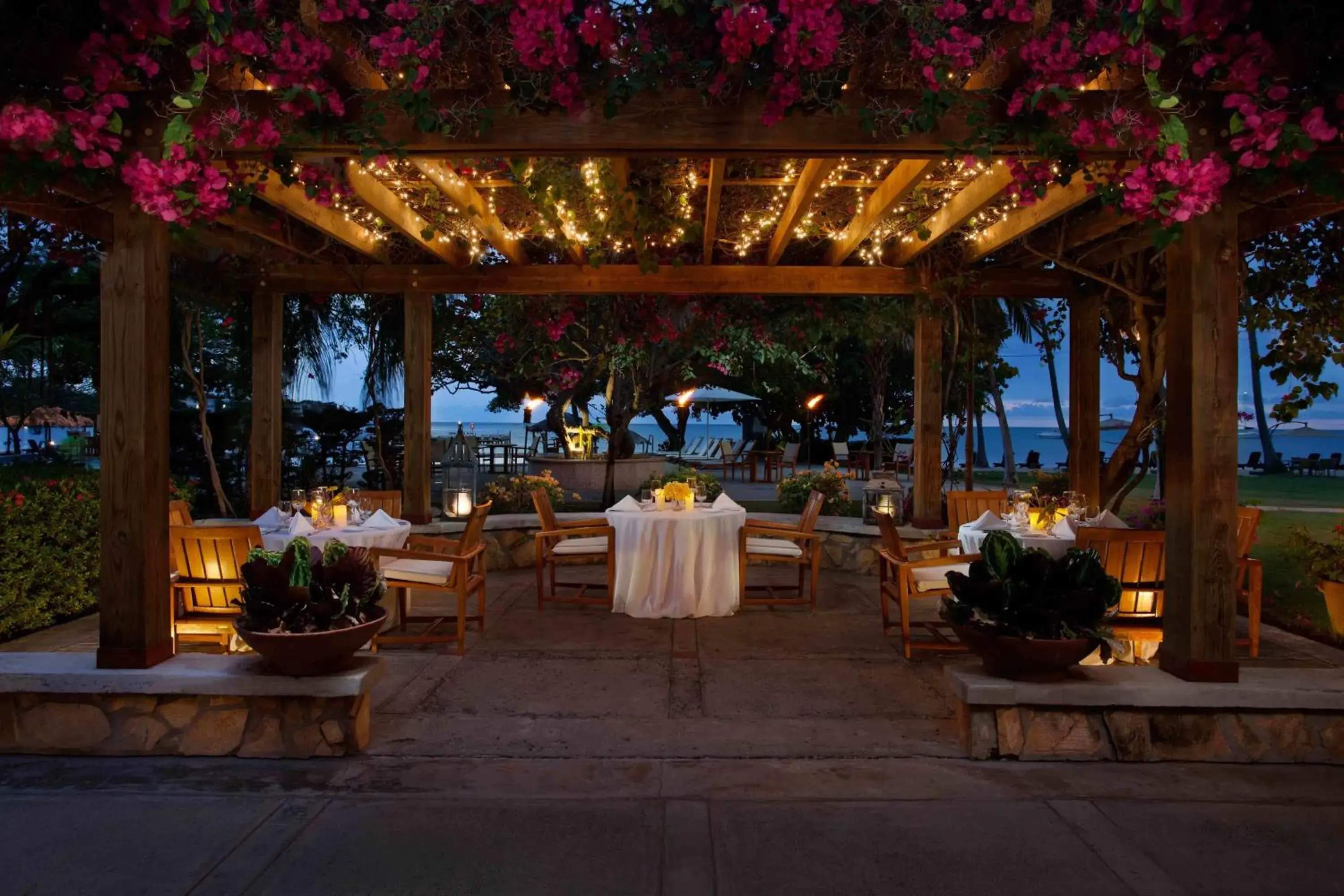 Restaurant/places to eat in Copamarina Beach Resort & Spa Restaurant/places to eat in Copamarina Beach Resort & Spa