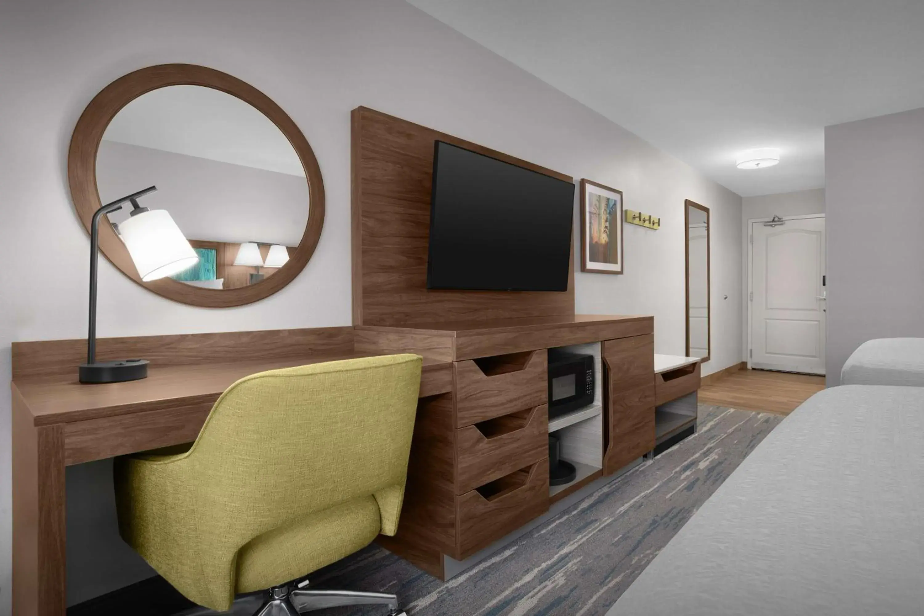 Room with Two Queen Beds - Non-Smoking in Hampton Inn Yorkville Room with Two Queen Beds - Non-Smoking in Hampton Inn Yorkville