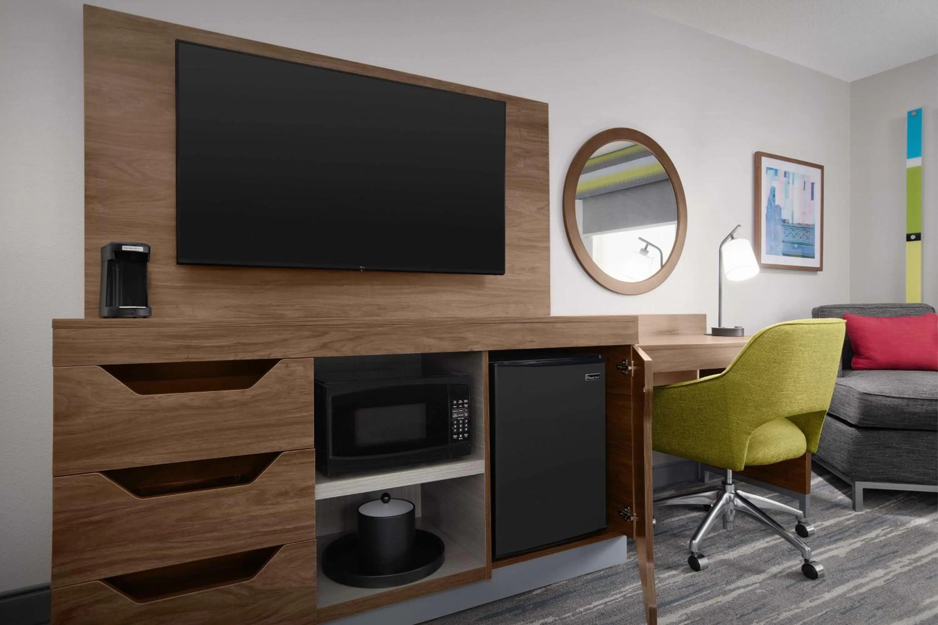 Bedroom in Hampton Inn Yorkville