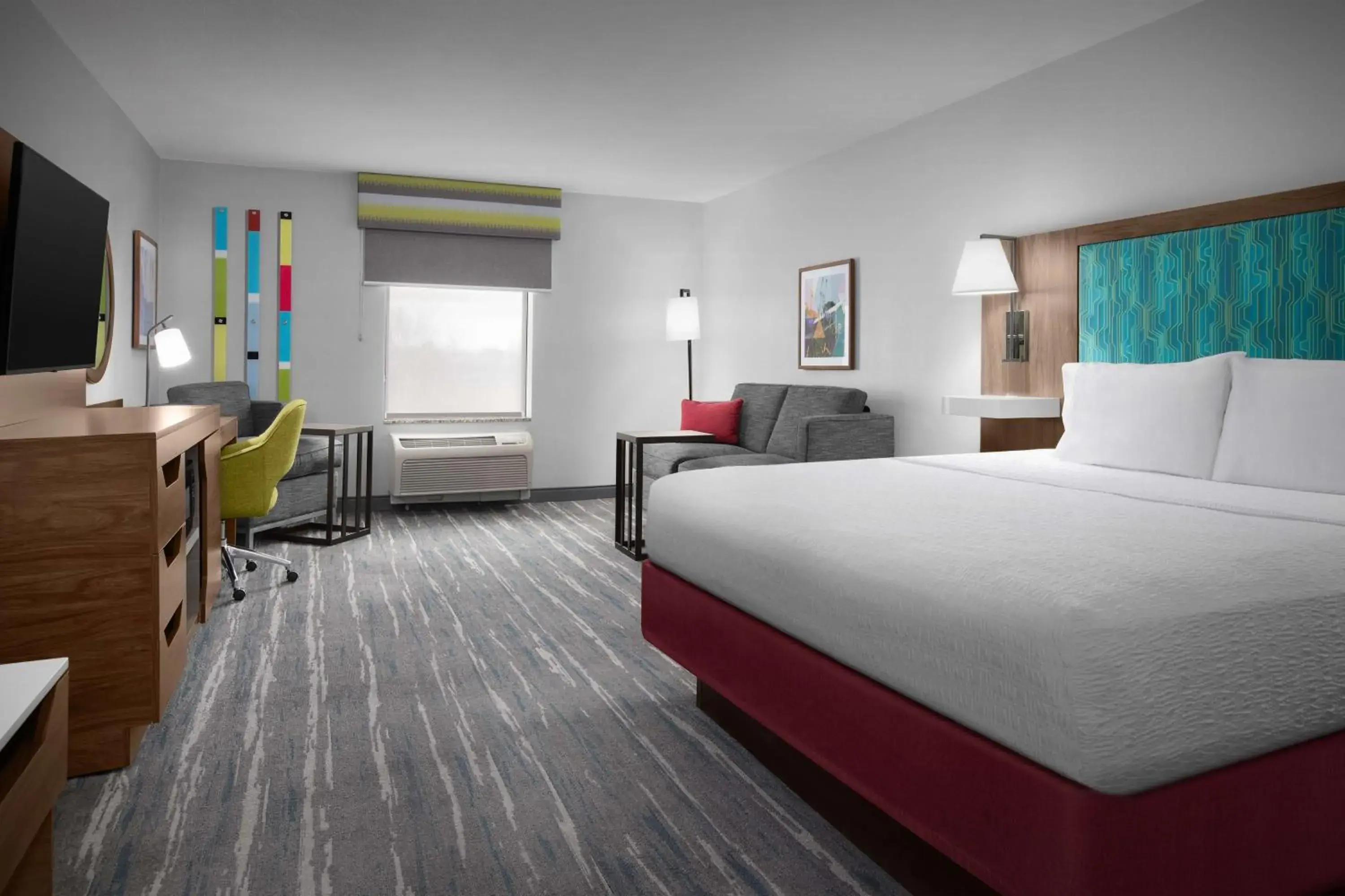 Bed in Hampton Inn Yorkville Bed in Hampton Inn Yorkville