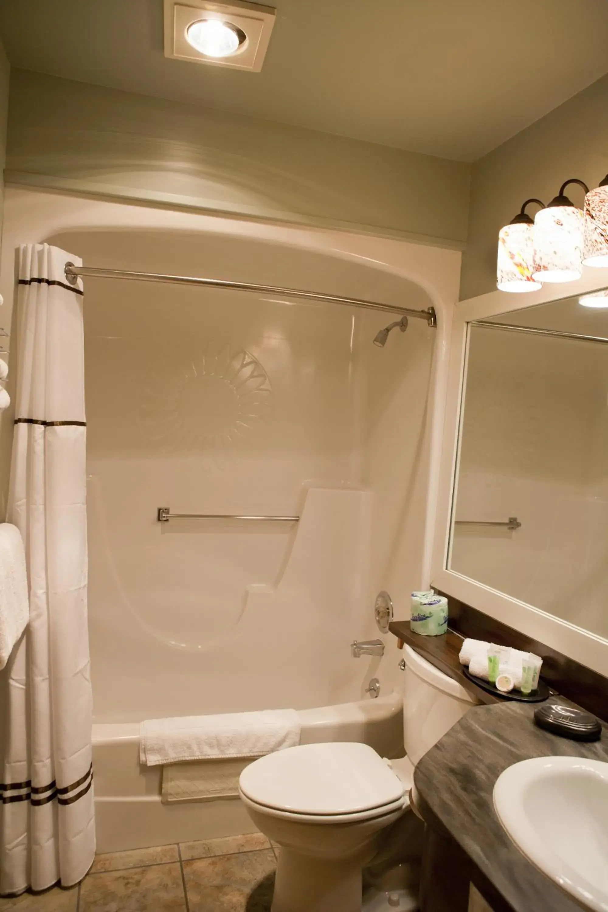 King Room in Dude Rancher Lodge King Room in Dude Rancher Lodge