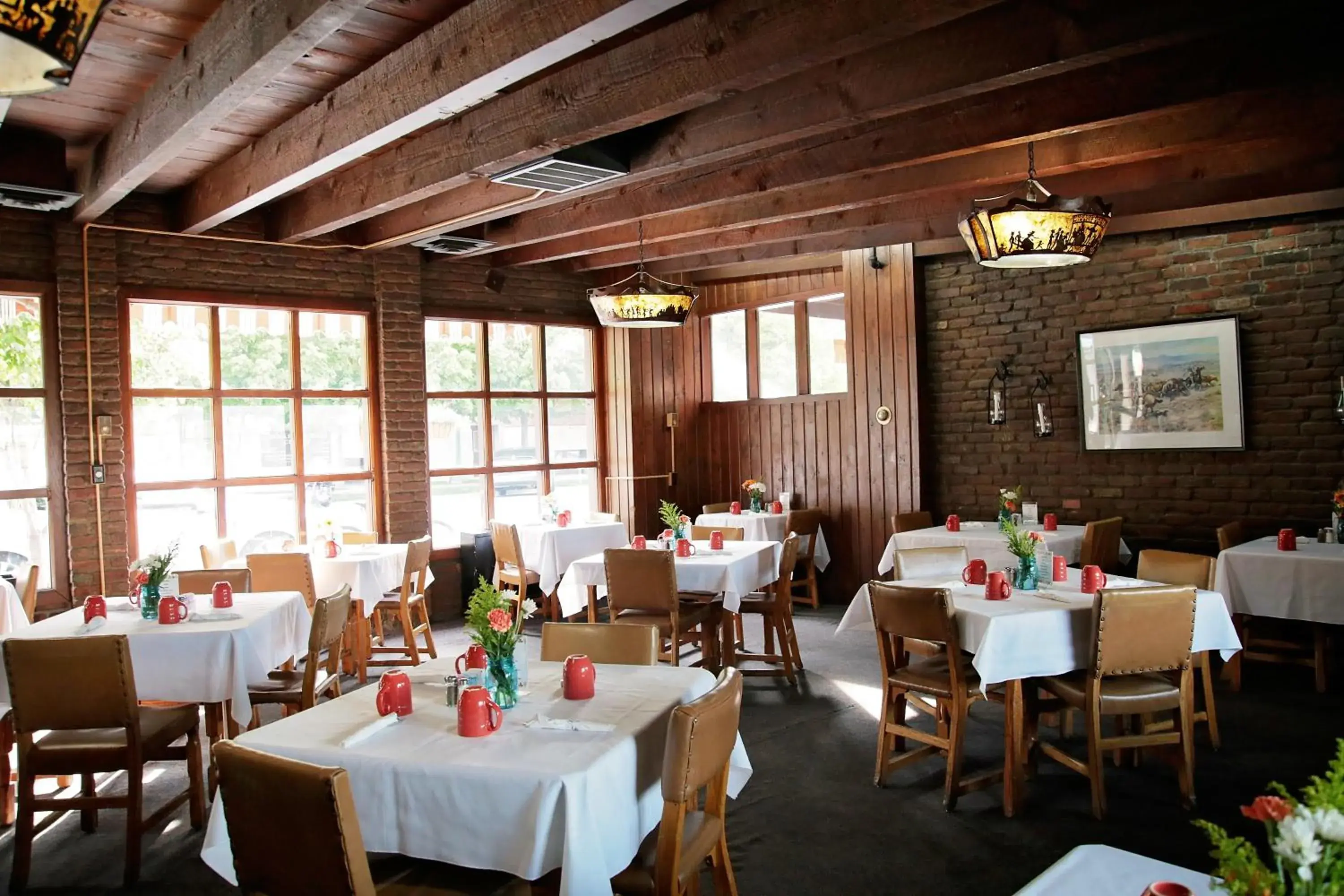 Restaurant/places to eat in Dude Rancher Lodge Restaurant/places to eat in Dude Rancher Lodge