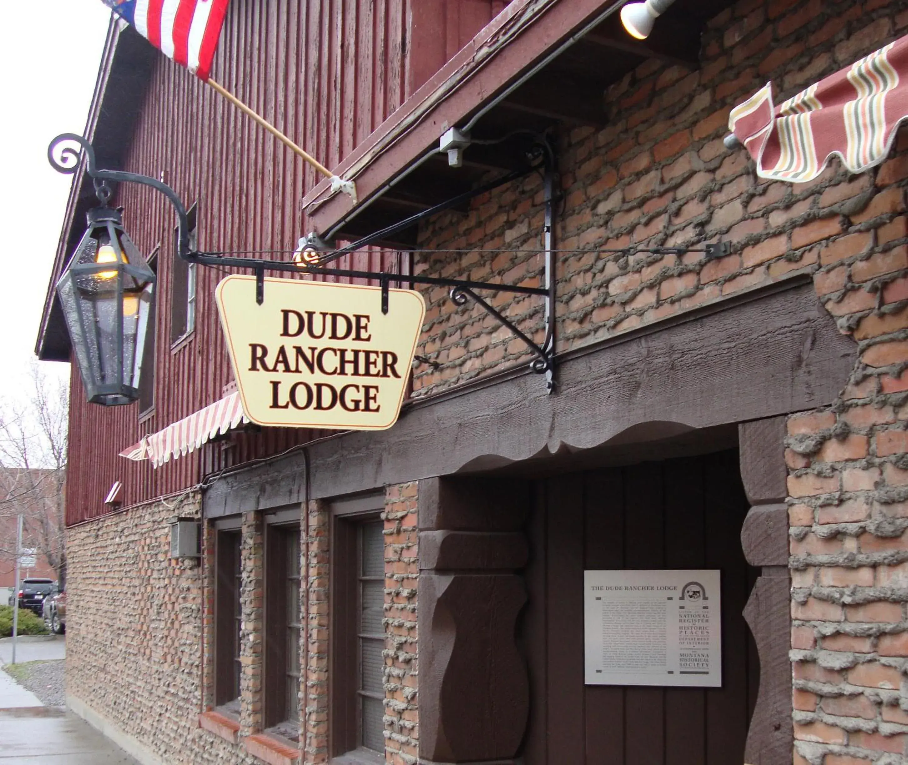 Facade/entrance in Dude Rancher Lodge Facade/entrance in Dude Rancher Lodge