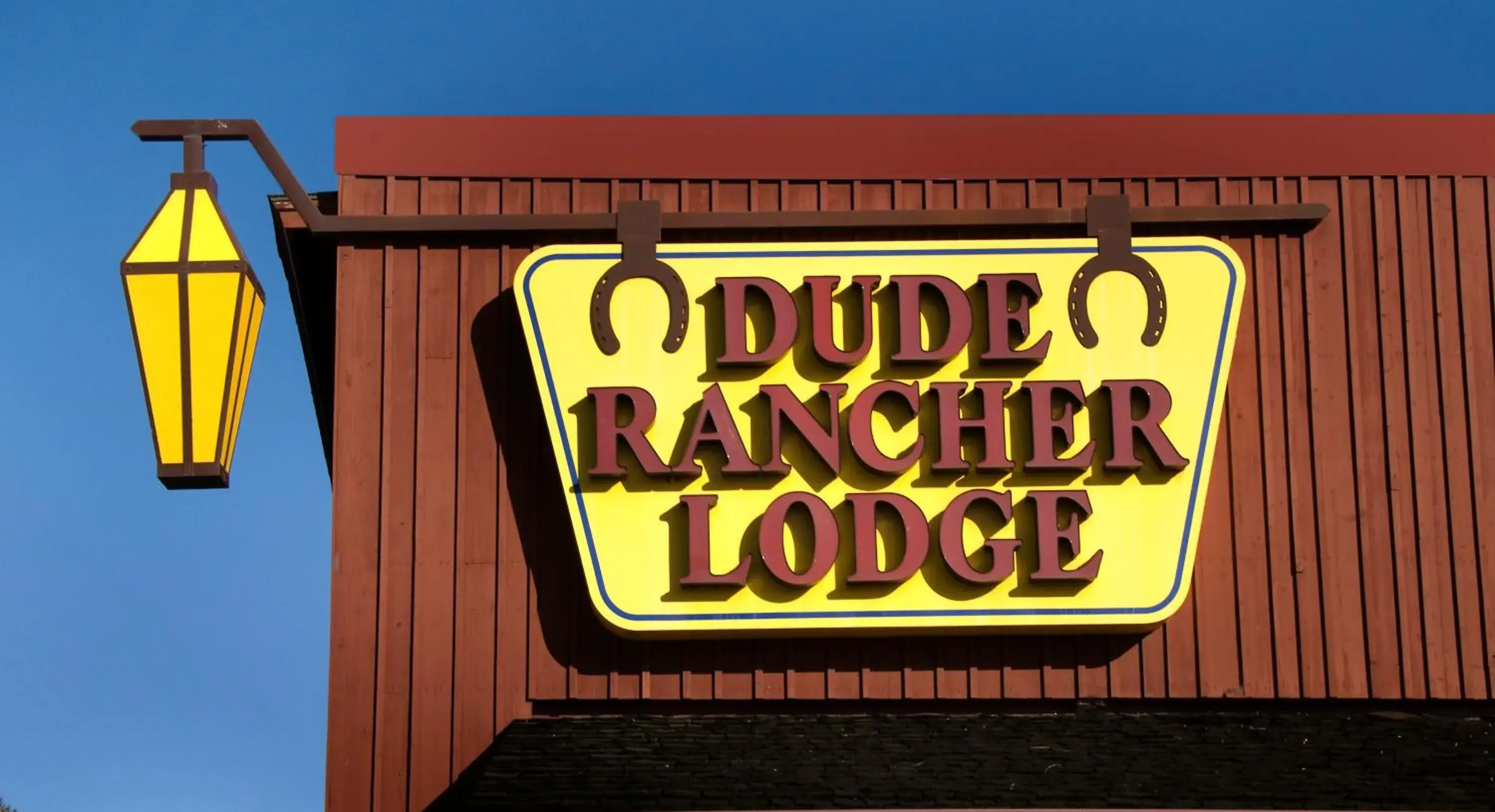 Facade/entrance in Dude Rancher Lodge Facade/entrance in Dude Rancher Lodge