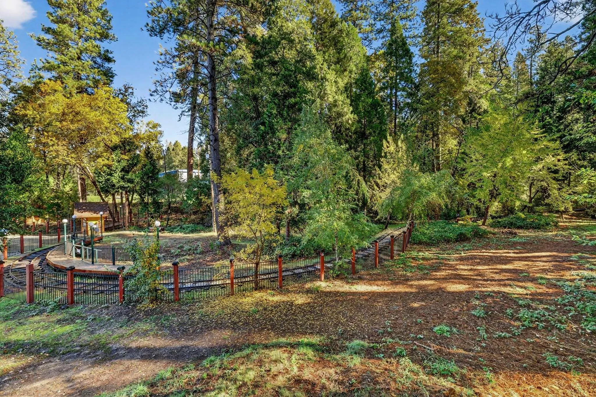 Garden view in Northern Queen Inn