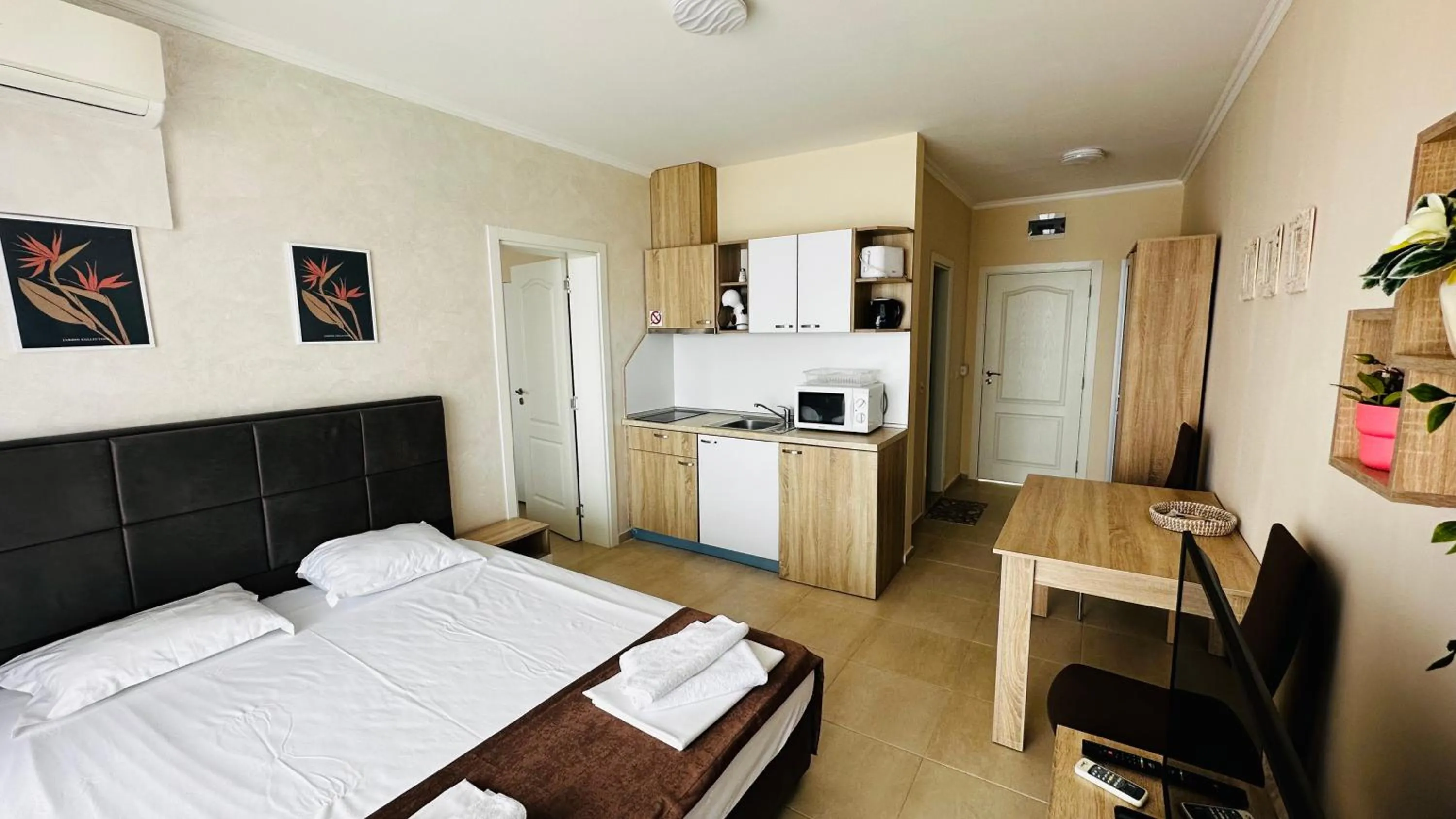 Bed in Akrotiria Beach Apart Complex