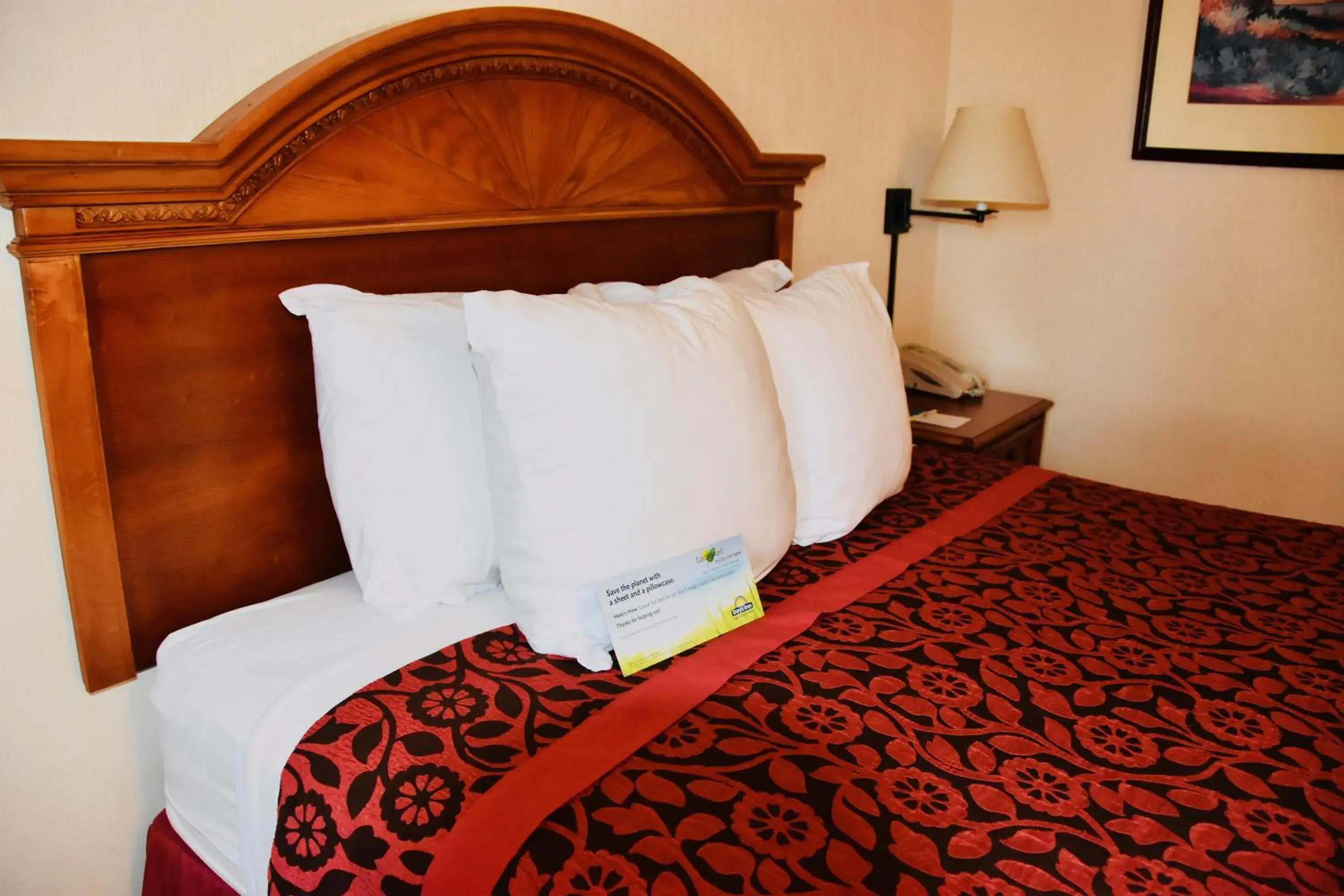 Bed in Days Inn by Wyndham Las Cruces Bed in Days Inn by Wyndham Las Cruces