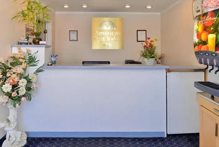Lobby or reception in Americas Best Value Inn & Suites Klamath Falls Lobby or reception in Americas Best Value Inn & Suites Klamath Falls