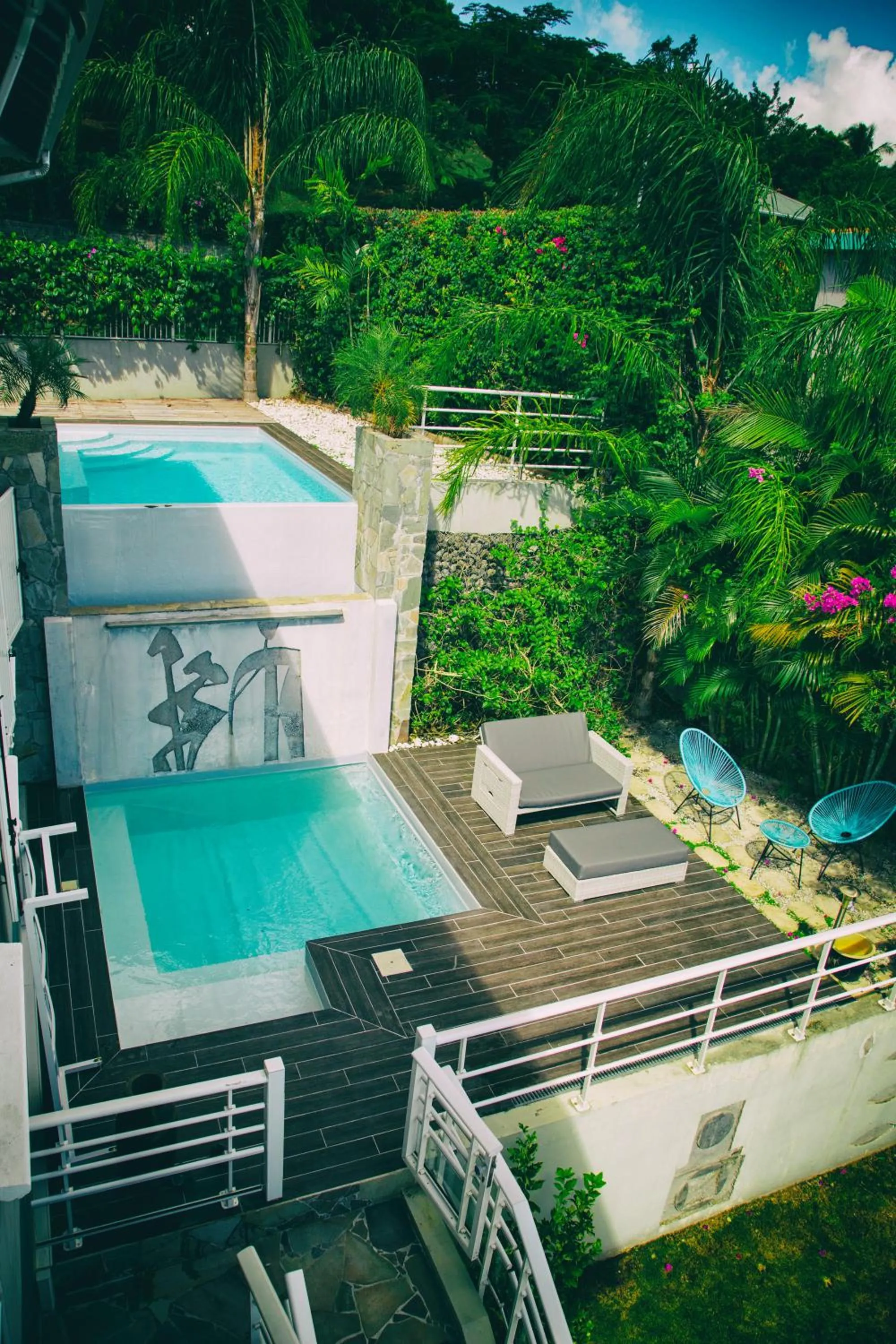 Swimming pool in Alyzes Diamant