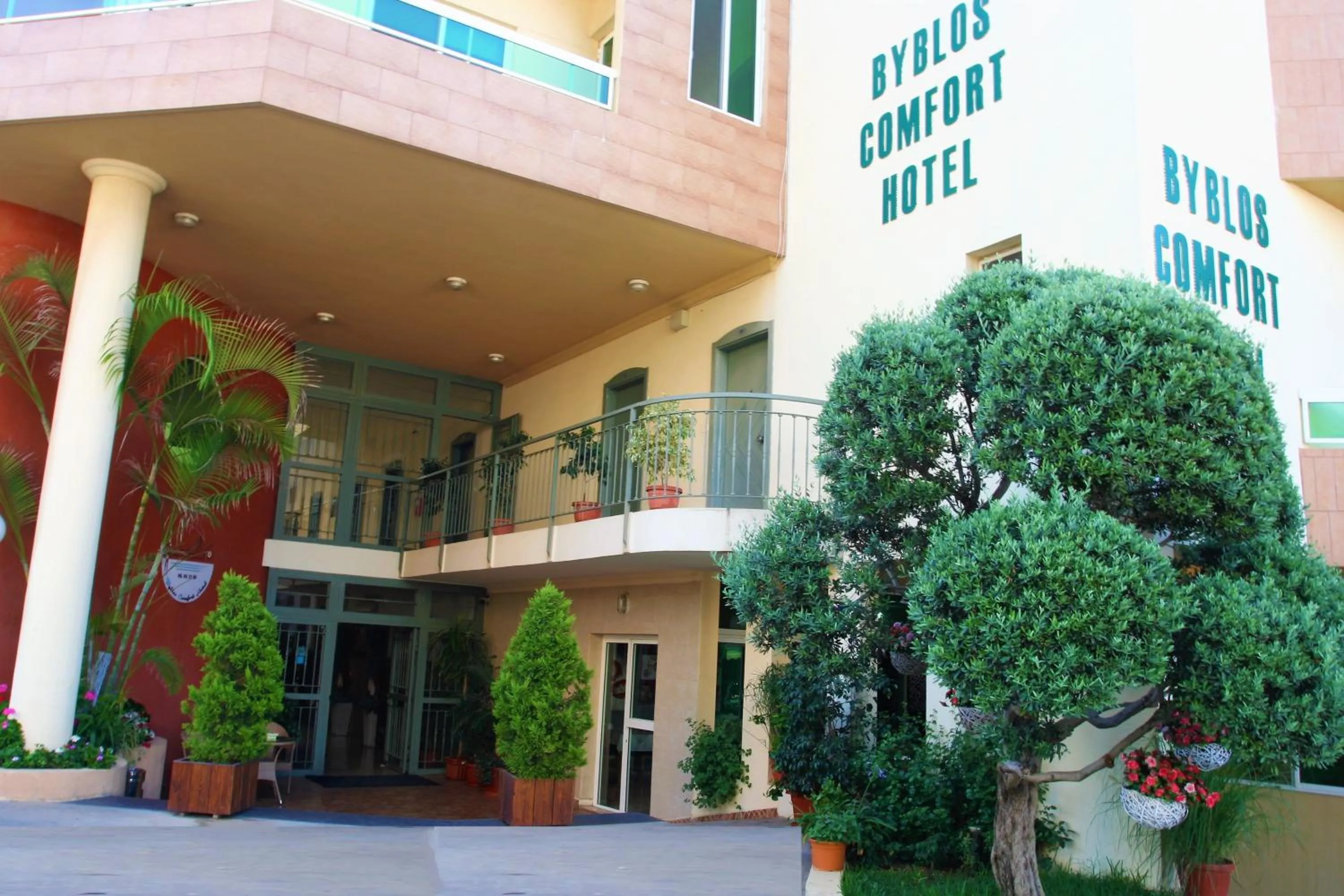 Property building in Byblos Comfort Hotel