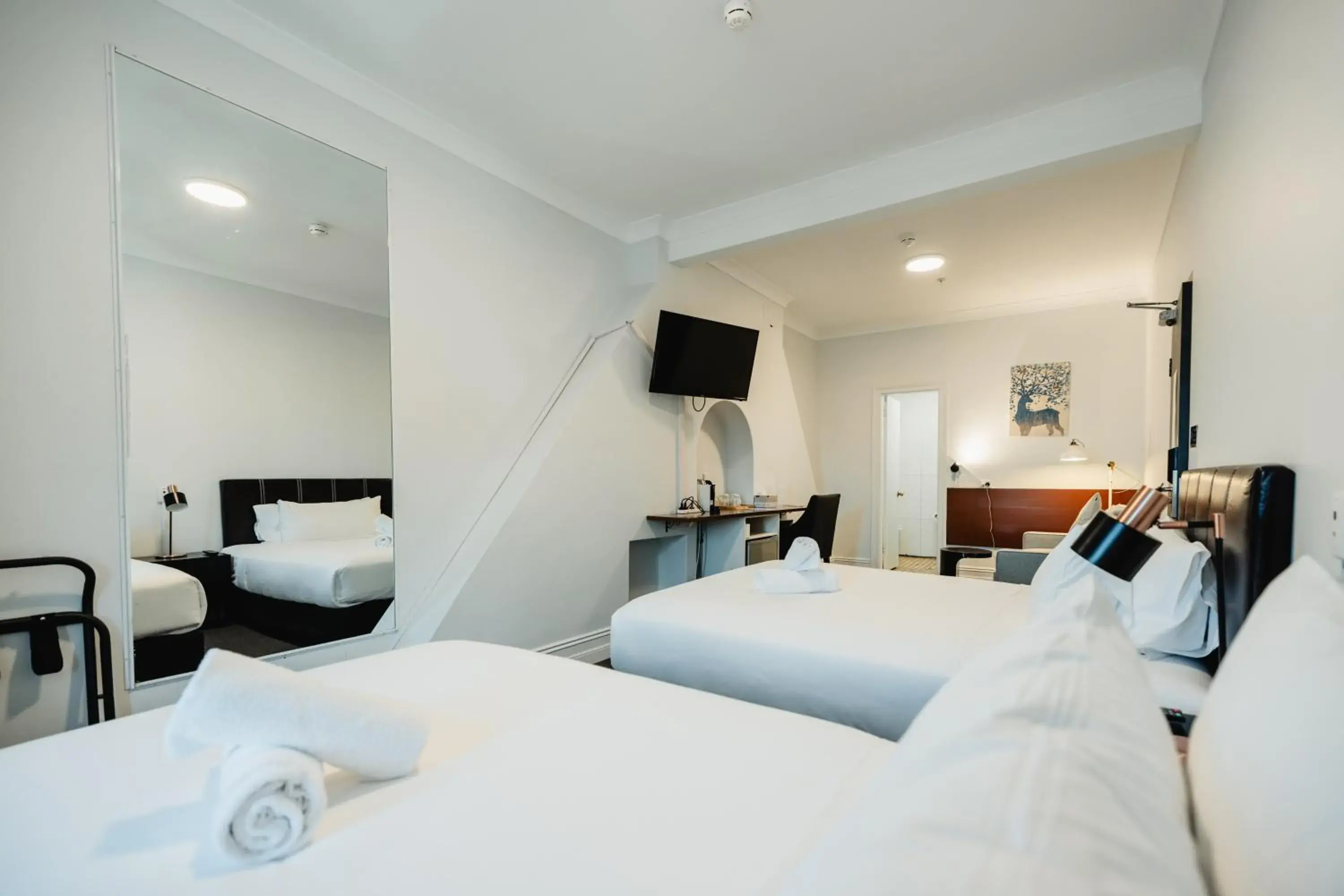 Bed in Newtown Cozy Stays Bed in Newtown Cozy Stays