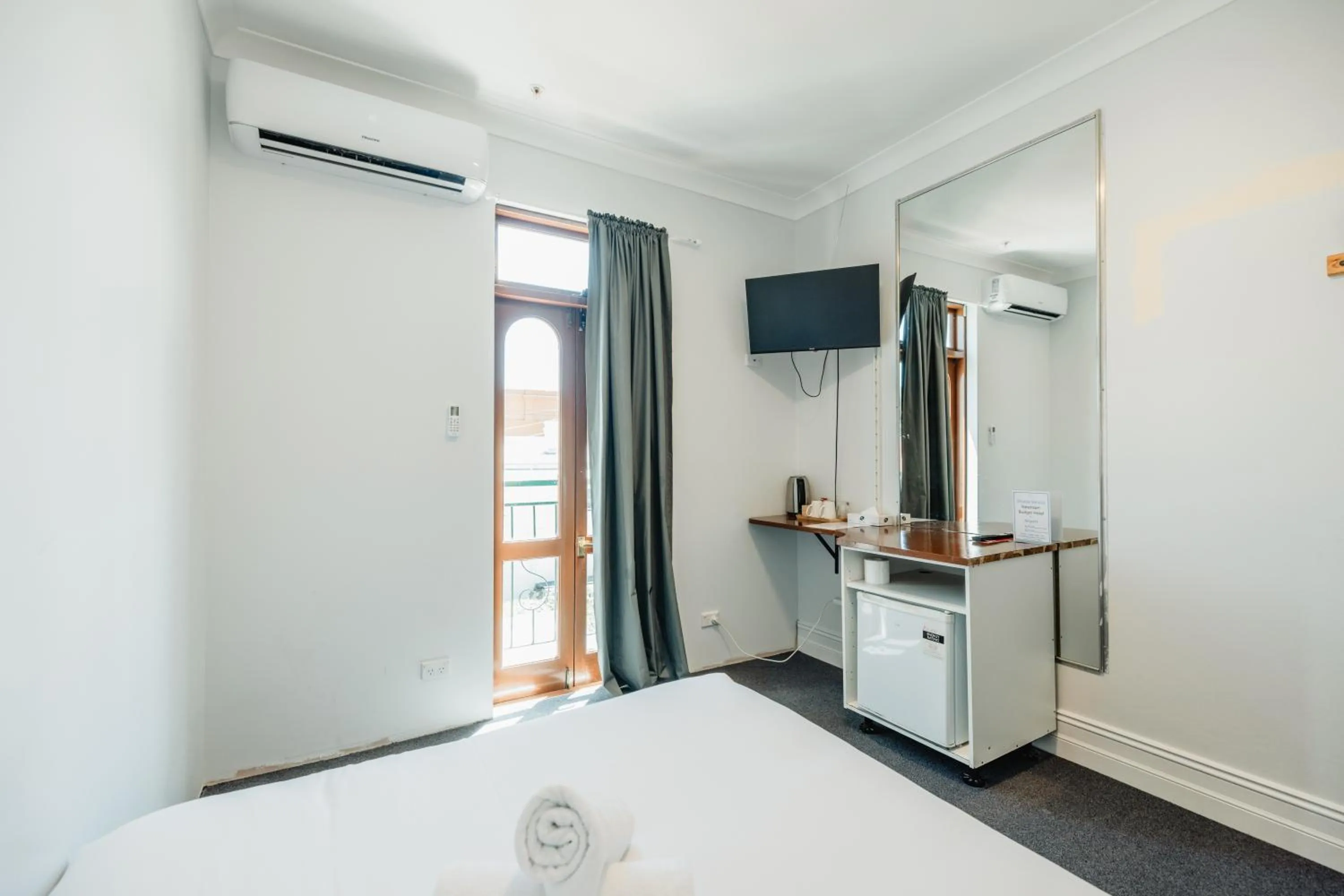 TV and multimedia, Bed in Newtown Cozy Stays