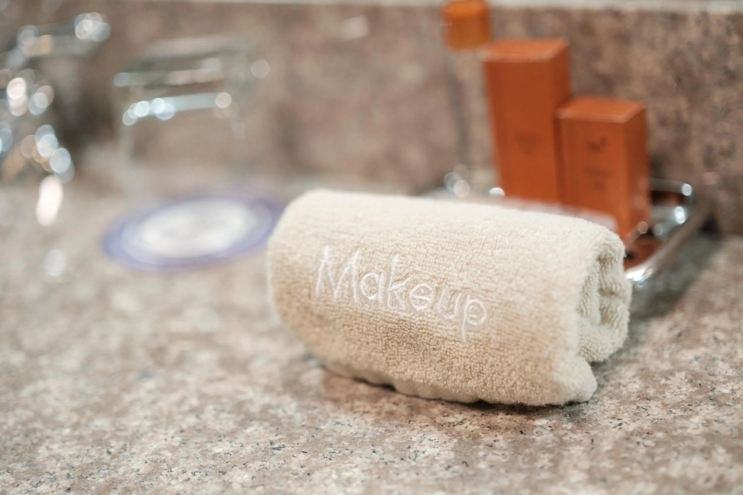 Bathroom in Lancaster Arts Hotel