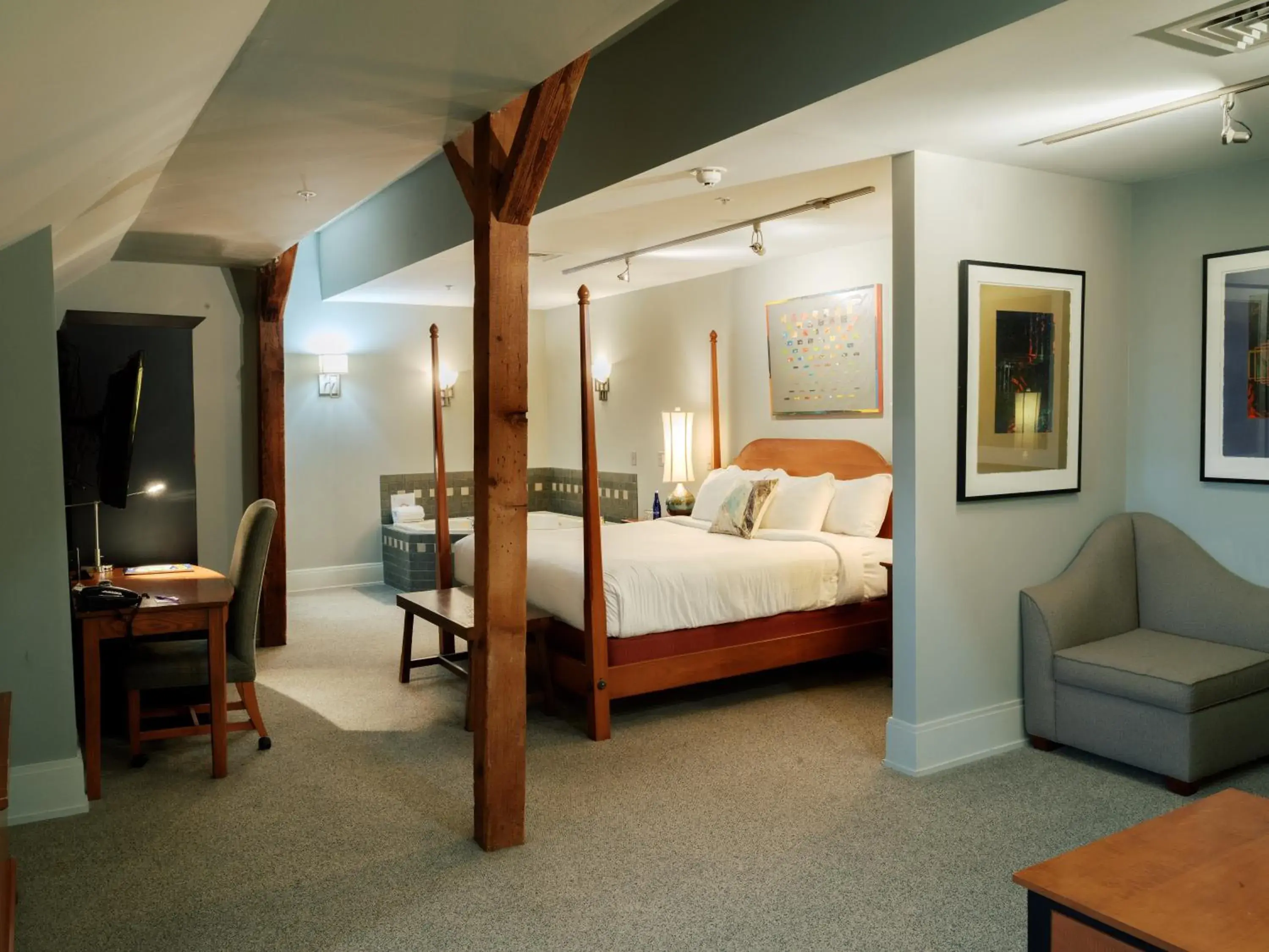 Bedroom, Bed in Lancaster Arts Hotel Bedroom, Bed in Lancaster Arts Hotel