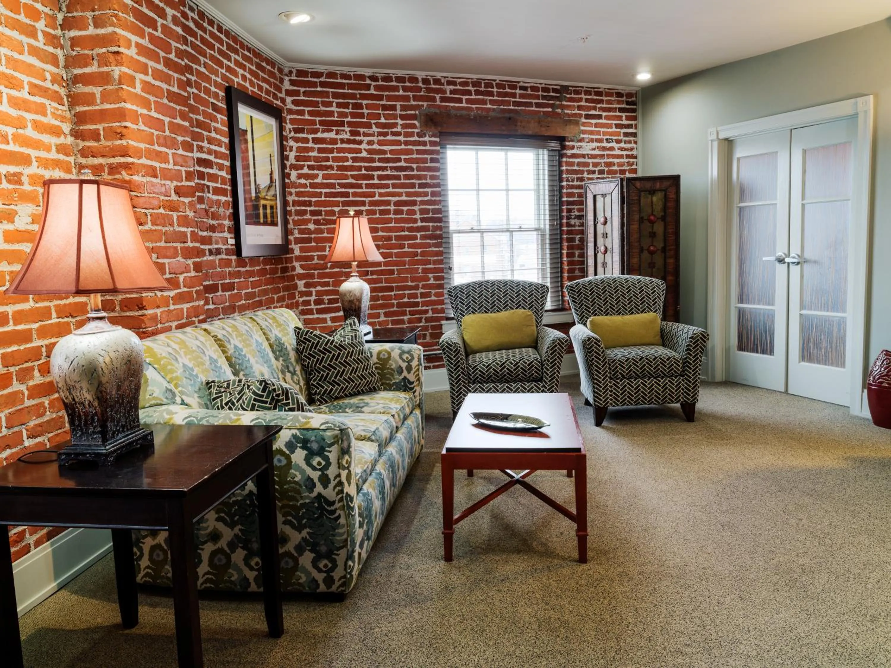 Living room in Lancaster Arts Hotel