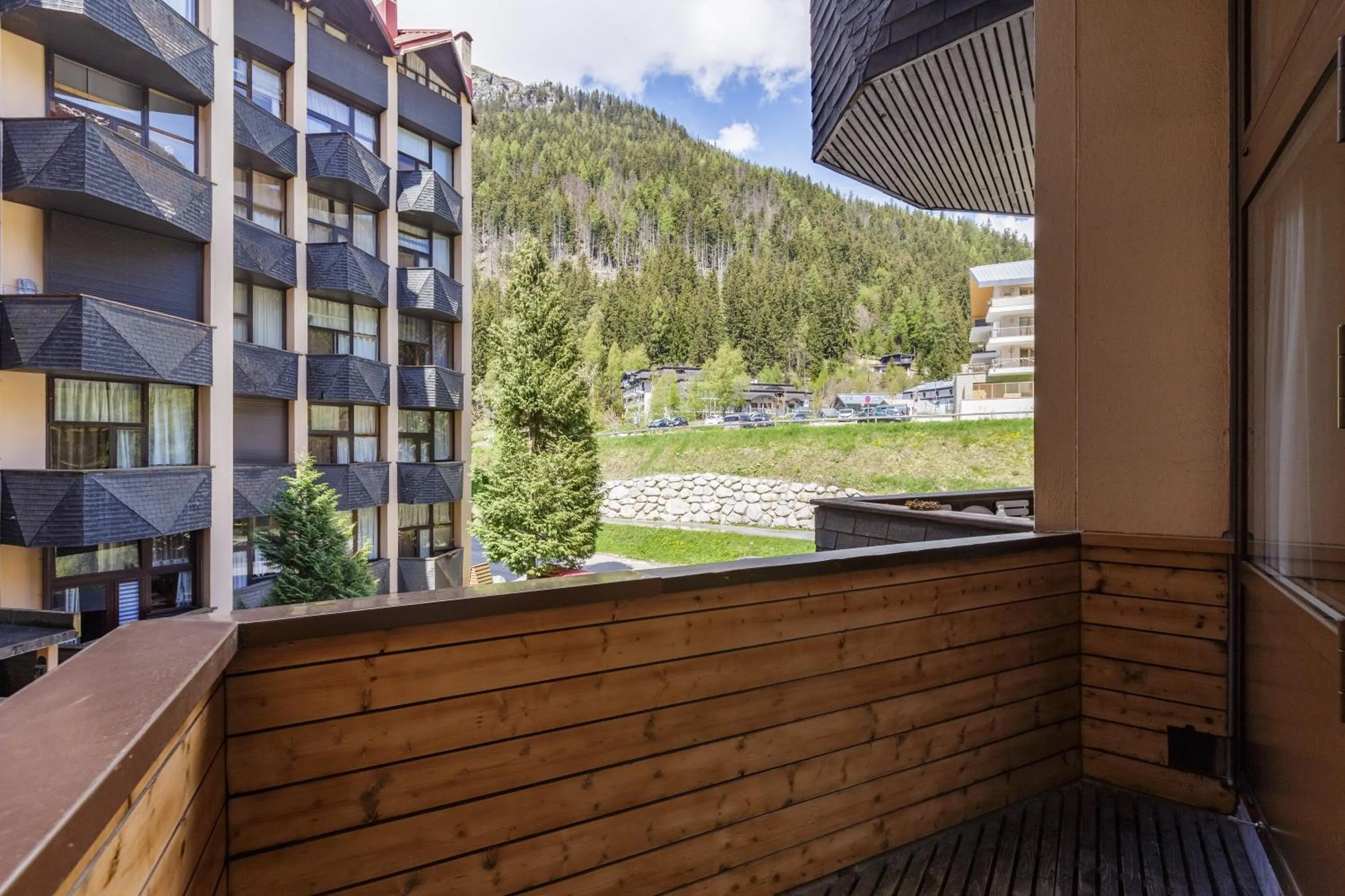 Balcony/Terrace in Résidence Grand Roc - Campanules 122 - Happy Rentals