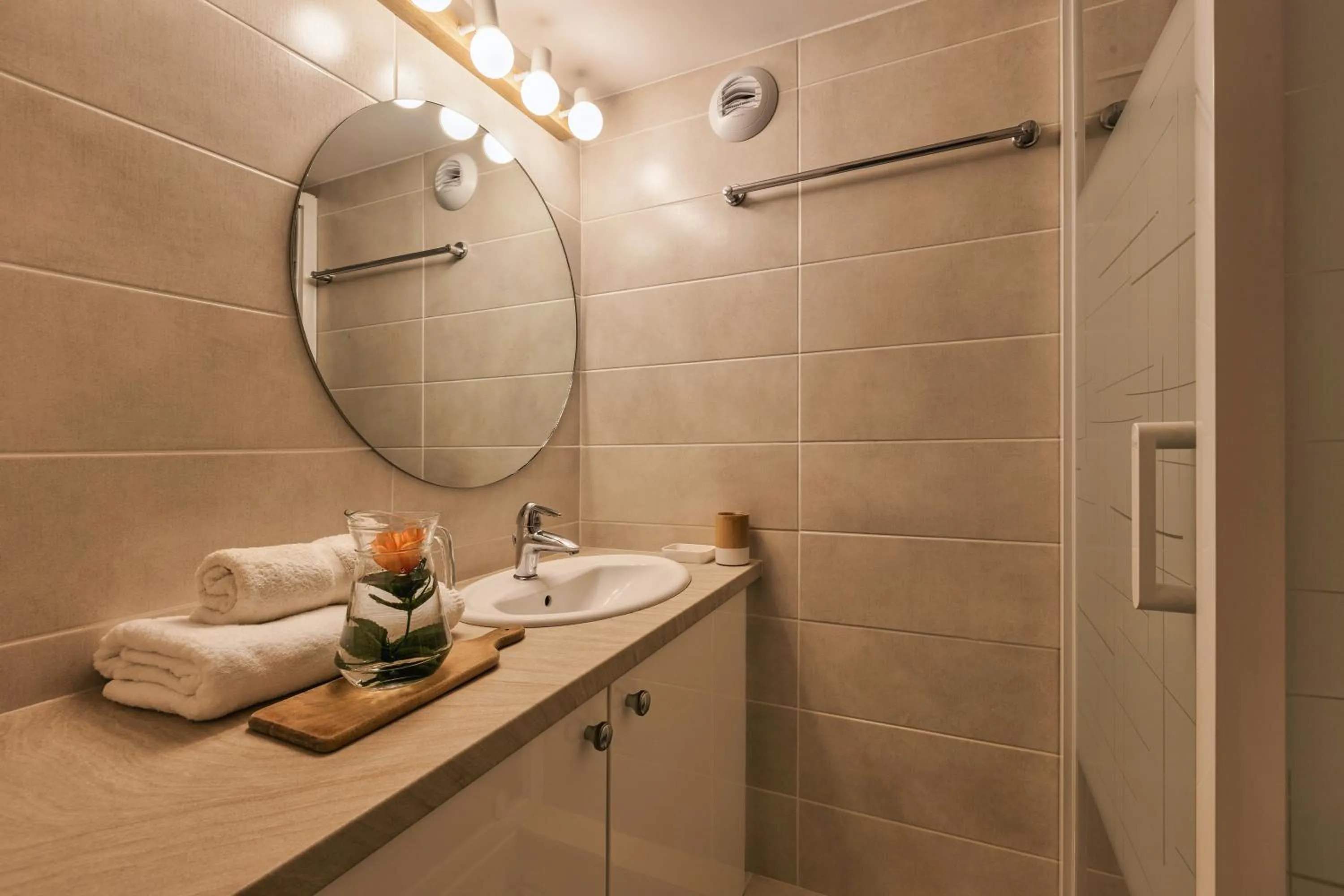 Bathroom in Résidence Grand Roc - Campanules 122 - Happy Rentals