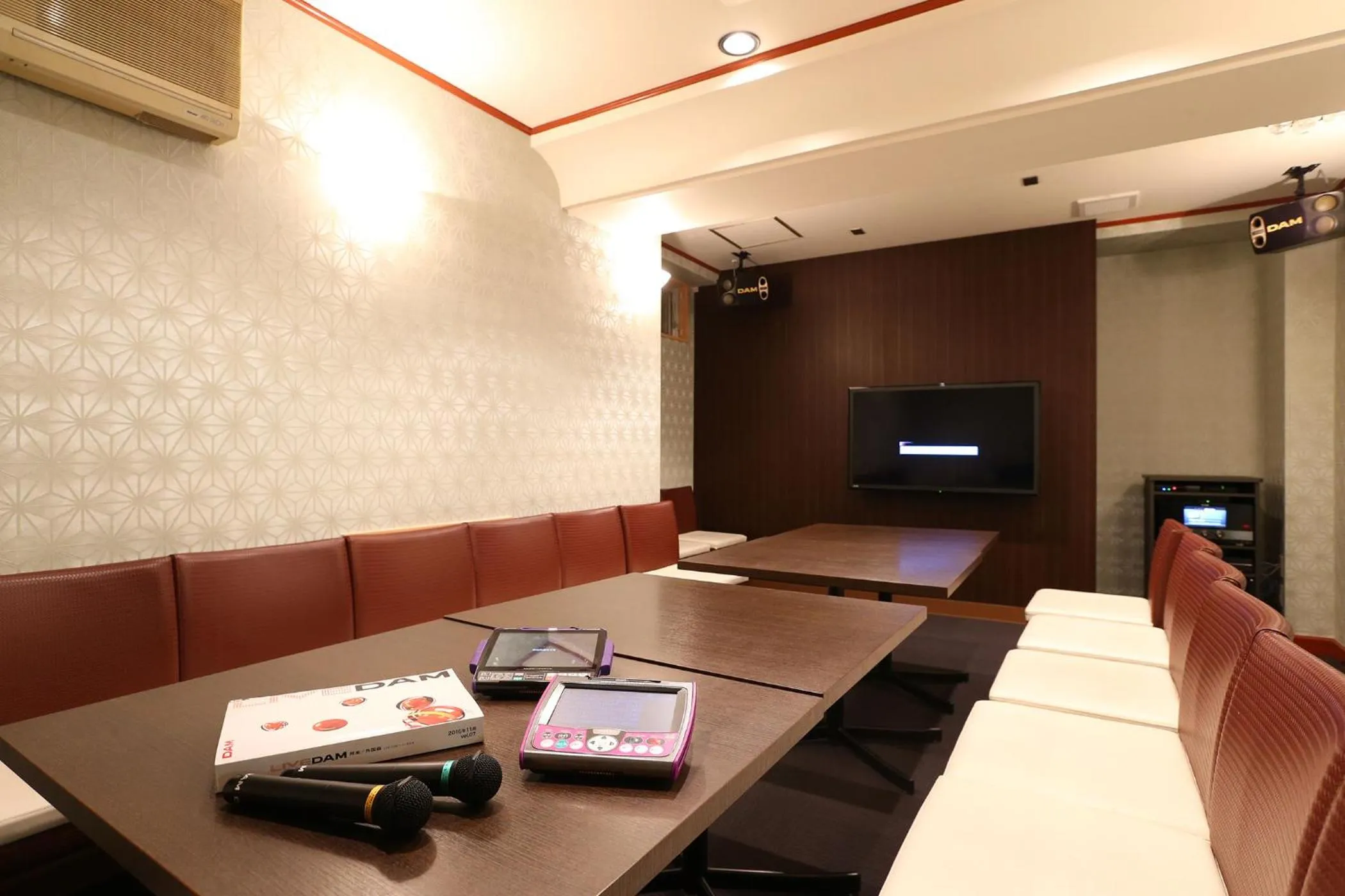 Karaoke in Ooedo Onsen Monogatari Beppu Seifu