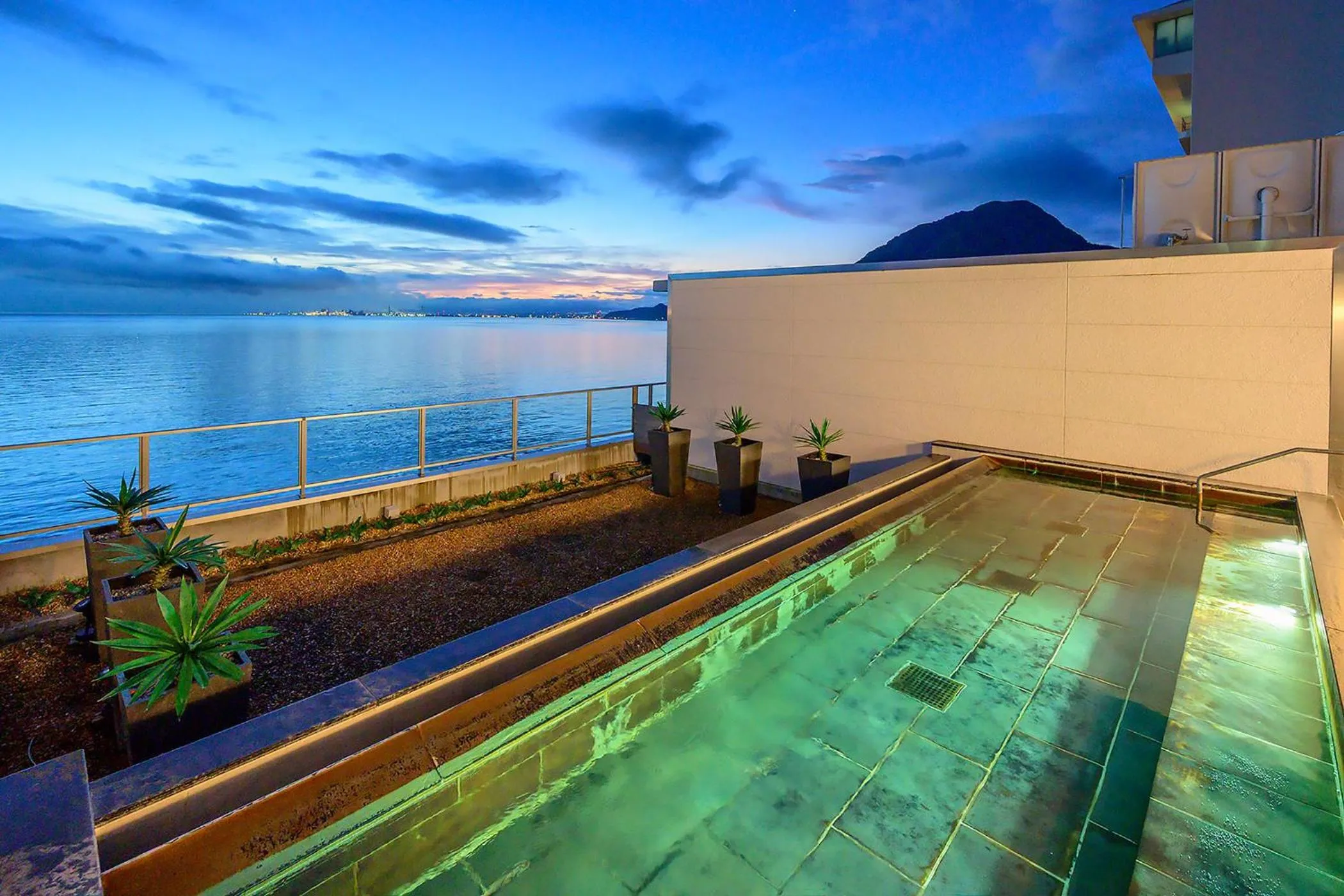 Open Air Bath in Ooedo Onsen Monogatari Beppu Seifu