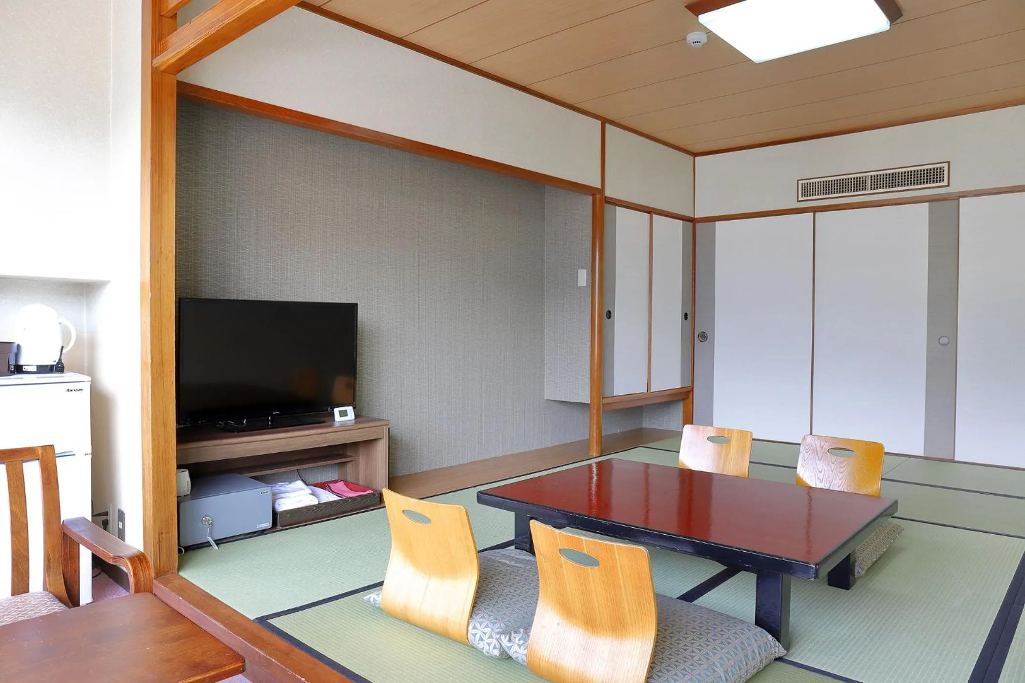 Photo of the whole room in Ooedo Onsen Monogatari Beppu Seifu