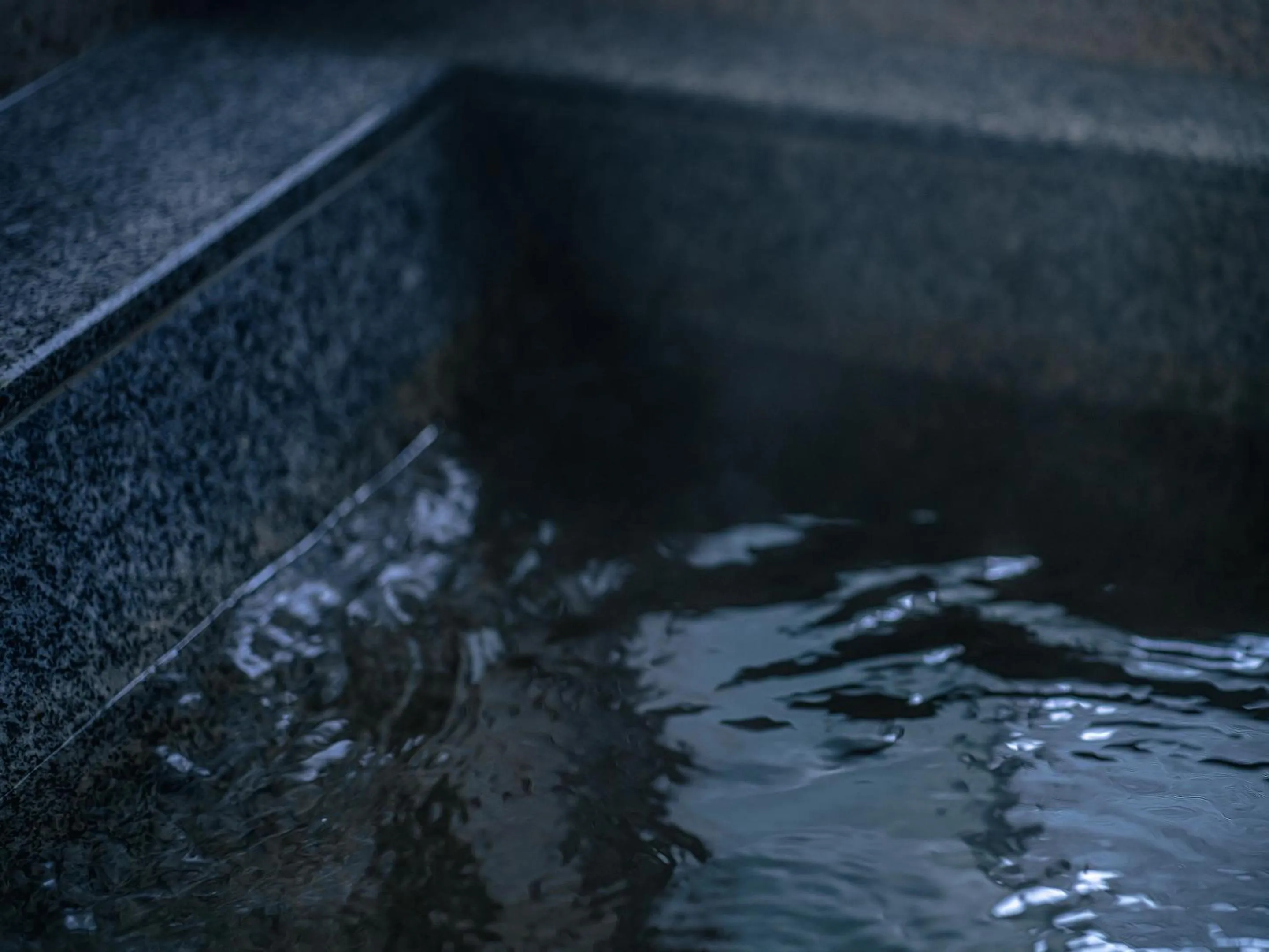 Hot Spring Bath in OTARU RETREAT by Onko Chishin