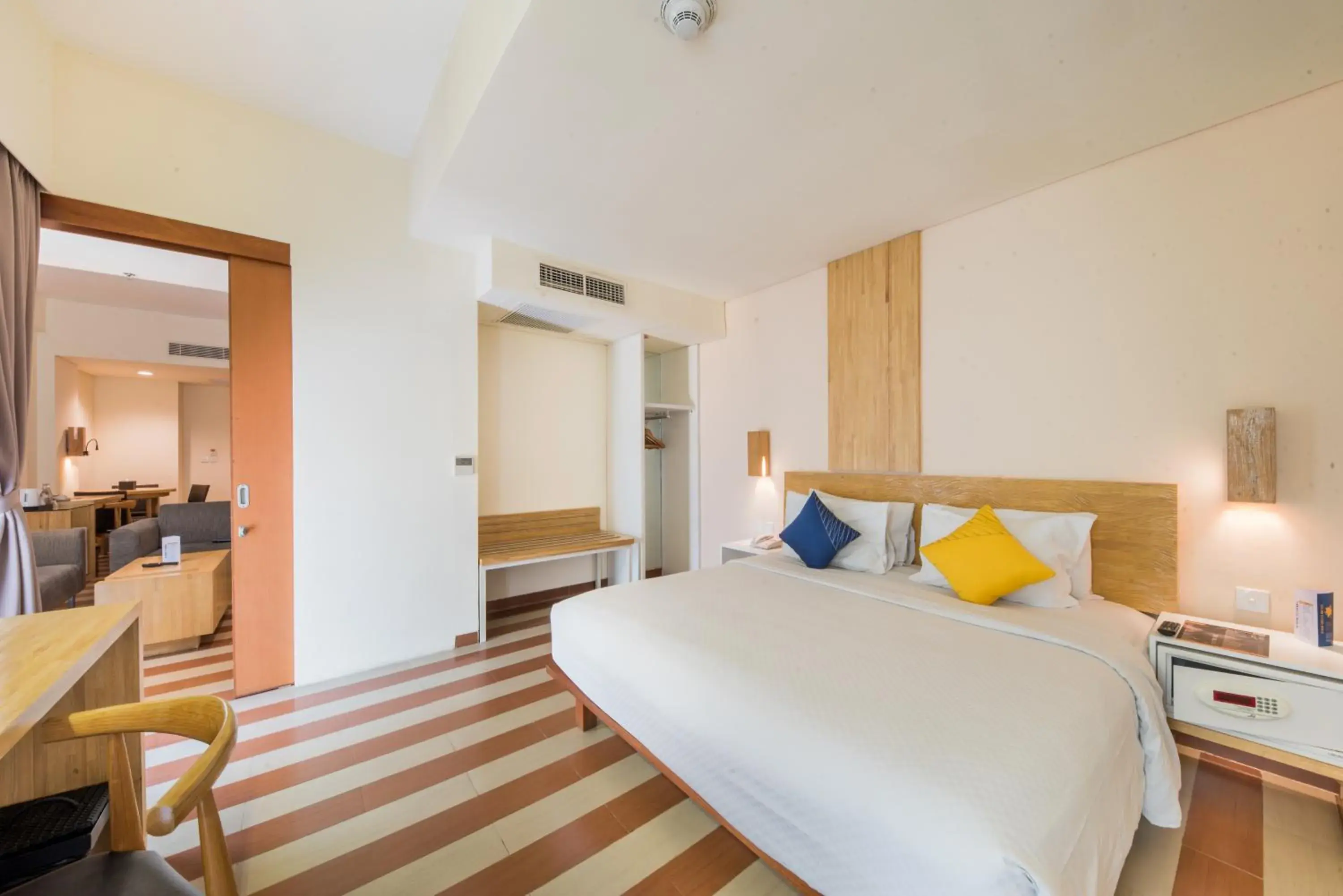 Photo of the whole room, Bed in The ONE Legian Photo of the whole room, Bed in The ONE Legian