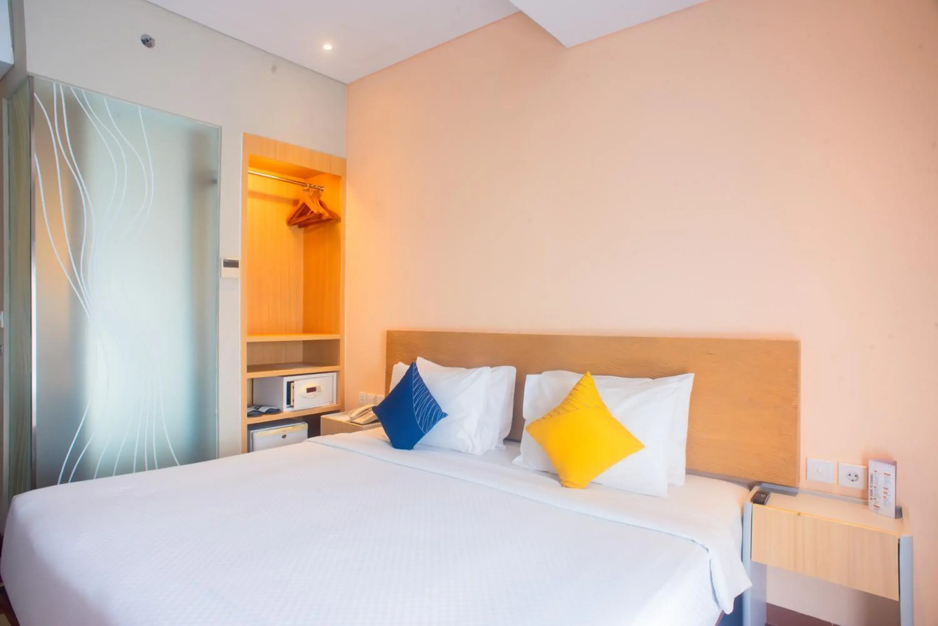 Bed in The ONE Legian Bed in The ONE Legian