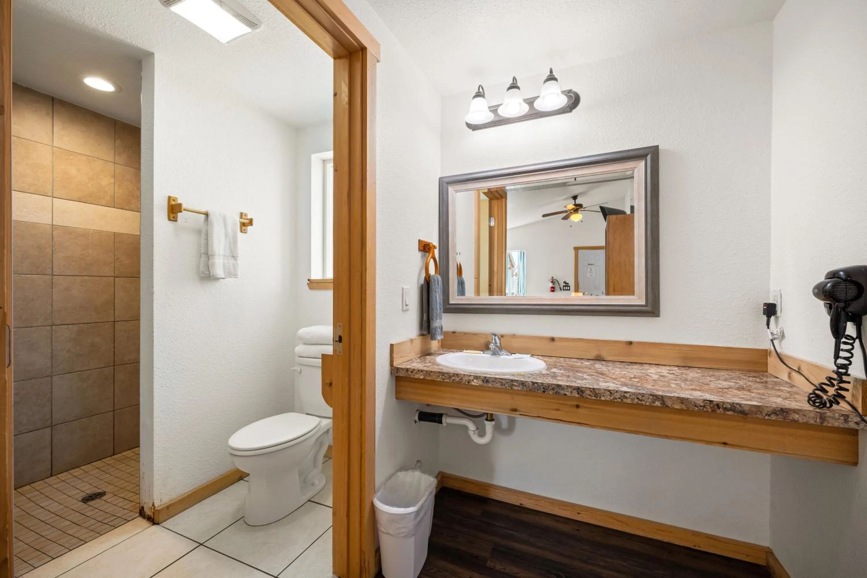 Bathroom in Moose Inn