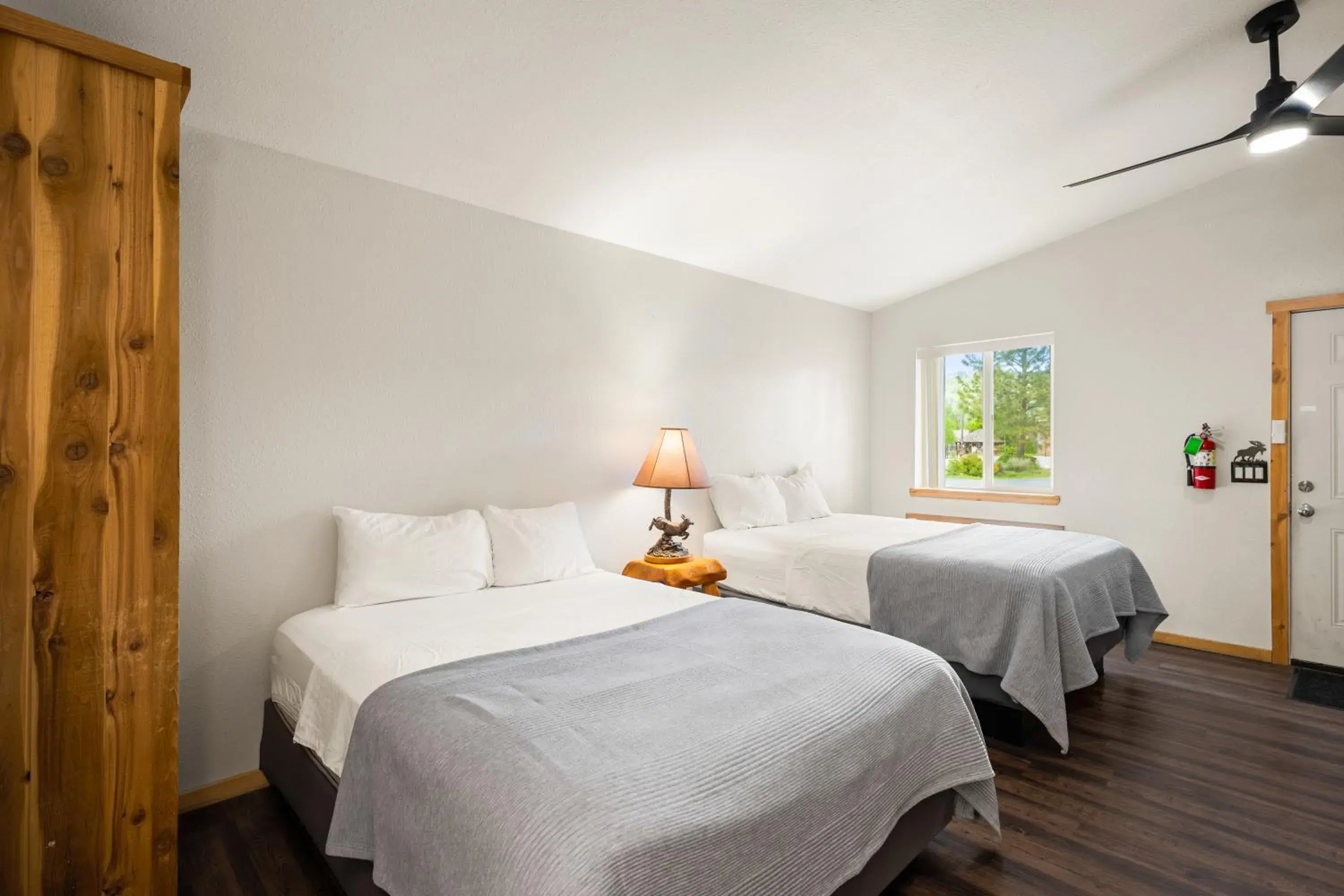 Bedroom, Bed in Moose Inn Bedroom, Bed in Moose Inn