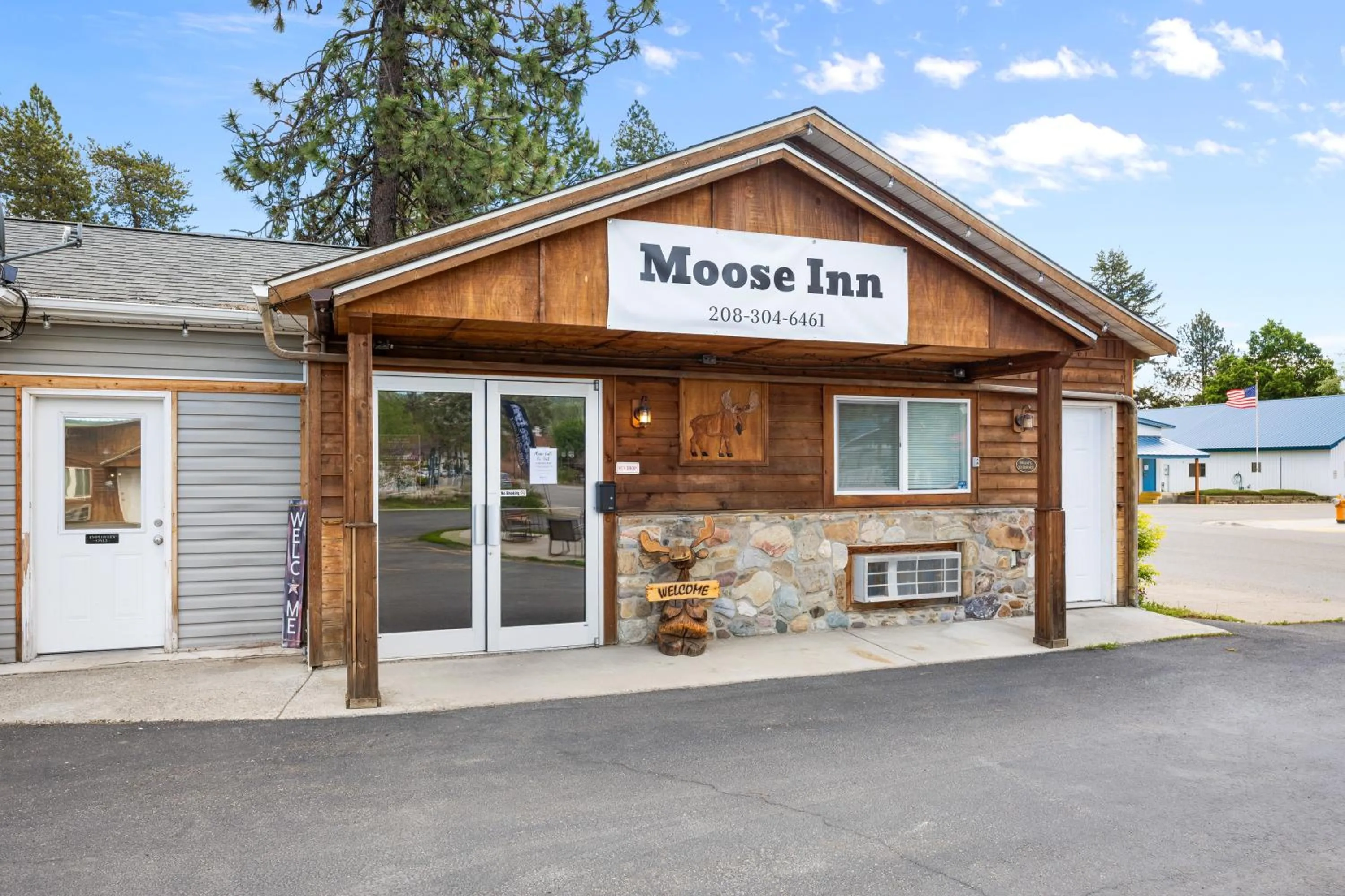 Property building in Moose Inn