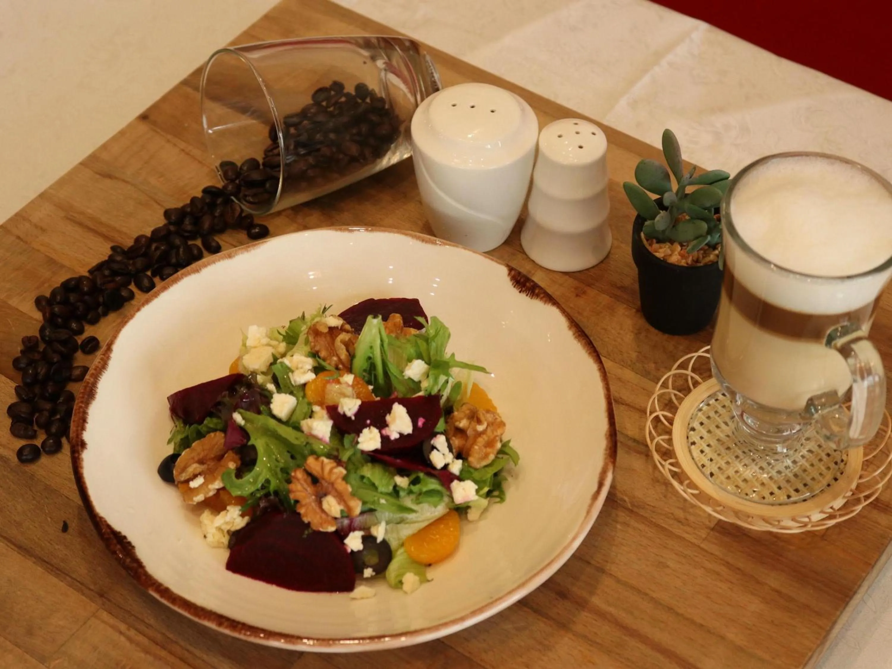 Restaurant/places to eat in Ibis Singapore Novena