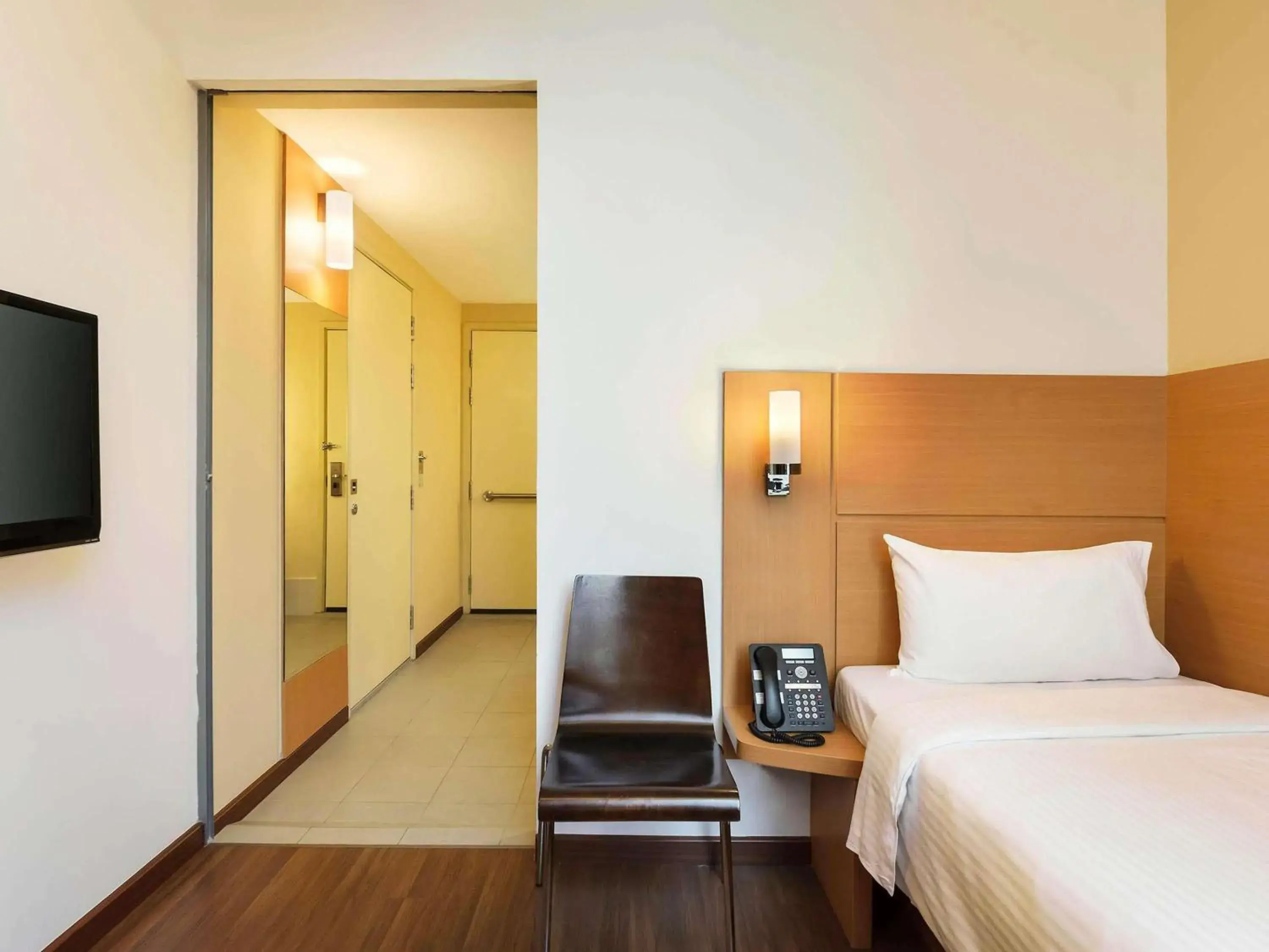 Bedroom, Bed in Ibis Singapore Novena Bedroom, Bed in Ibis Singapore Novena