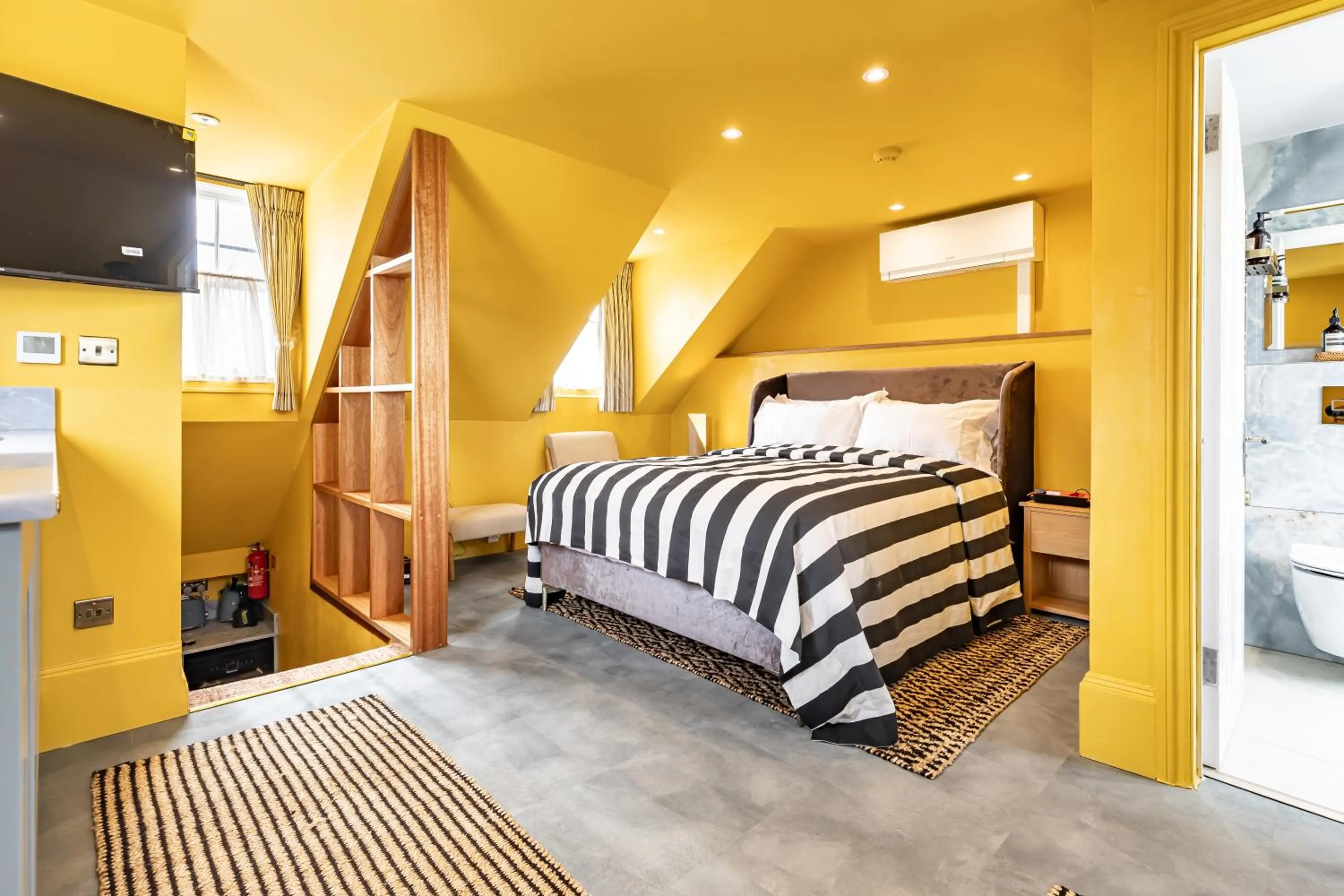 Jamaica - Loft Apartment in Maison Rokxy - Luxe Apartments